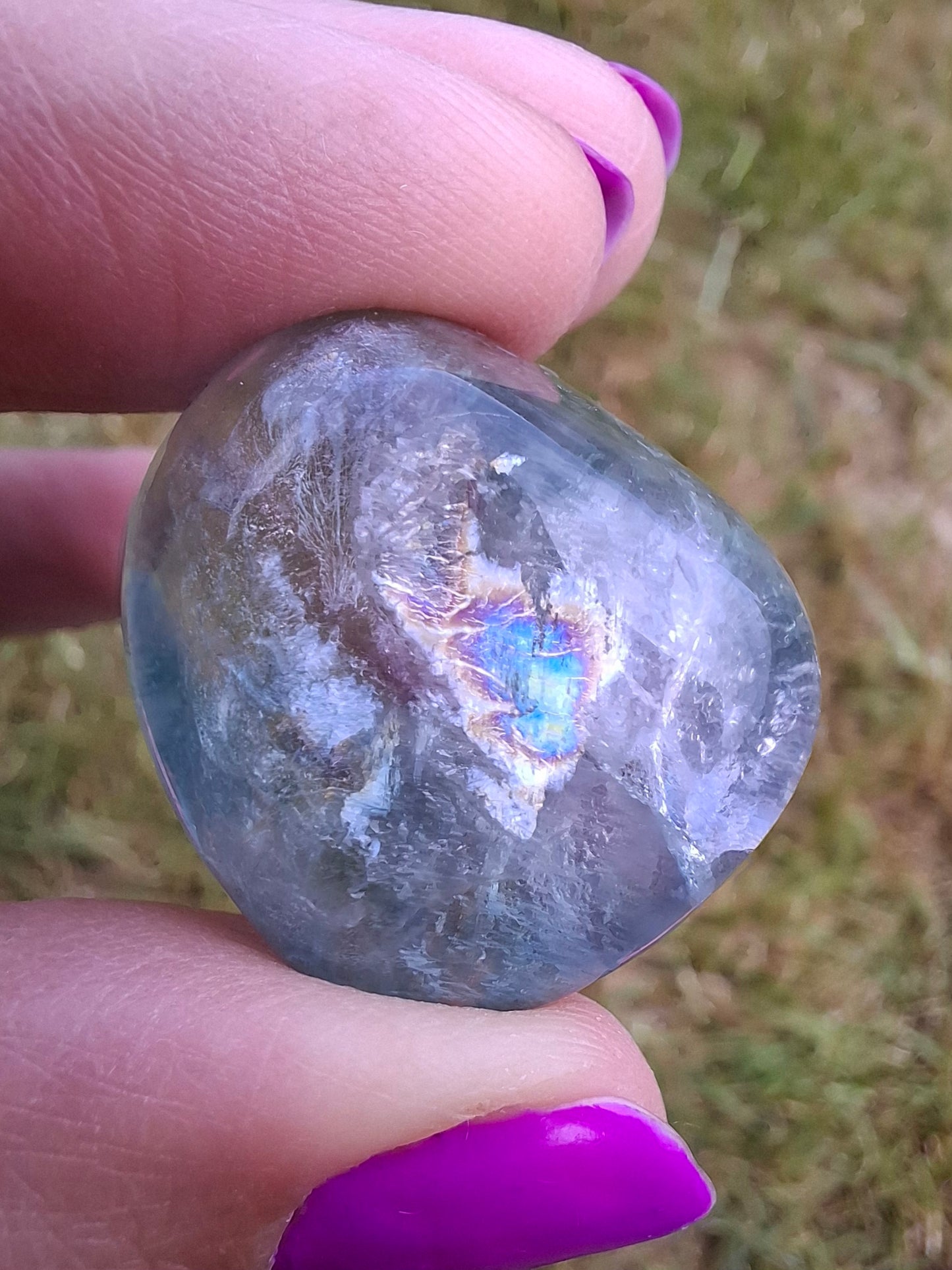Fluorite, Tumble Stone, Crystal 🌈 (Ref: T49)