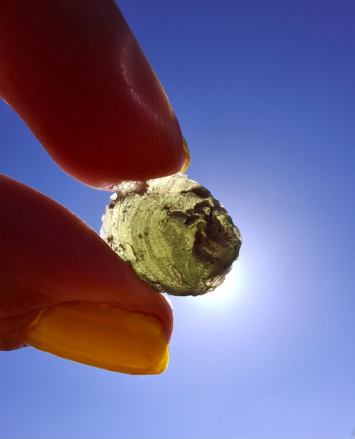 Moldavite Piece, 2.09g, Tektite (Ref: 1510)
