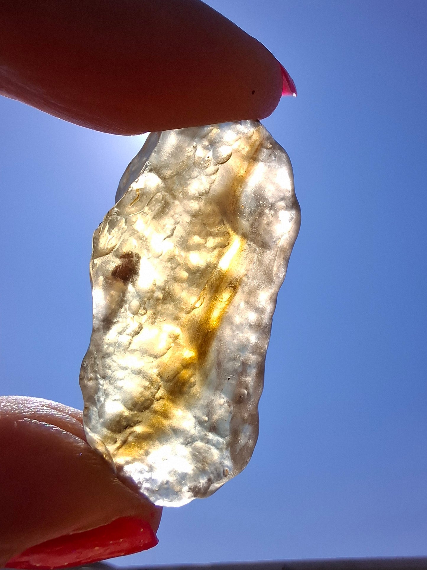 Libyan Desert Glass (darker) Piece, 8.76g, Tektite (Ref: L1367)