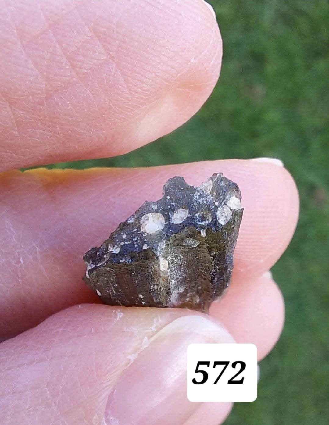 Moldavite Piece, 1.46g, Tektite (Ref: 572)