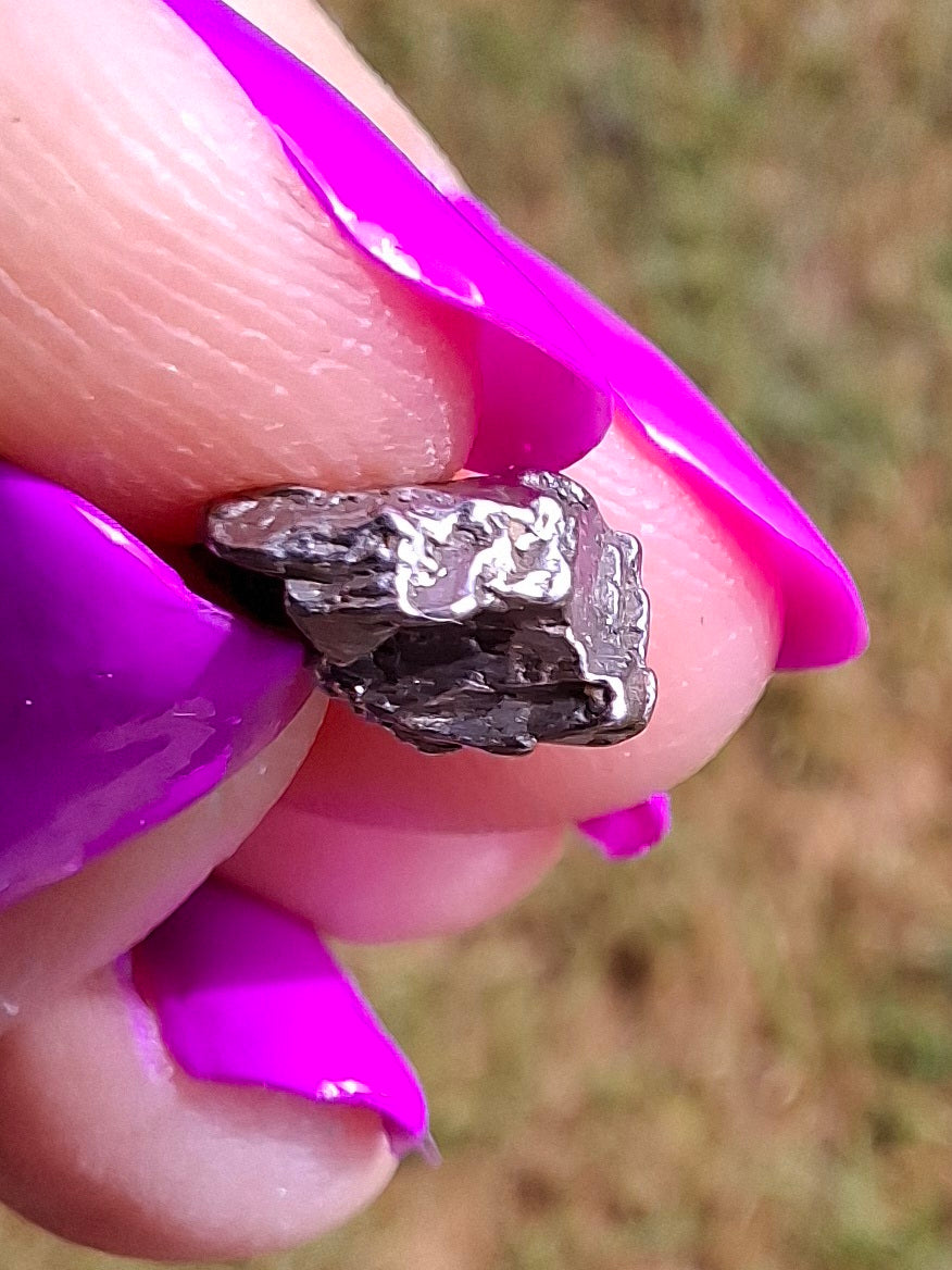 Campo del Cielo, 1.11g, Nickel Iron Meteorite (Ref: C15)