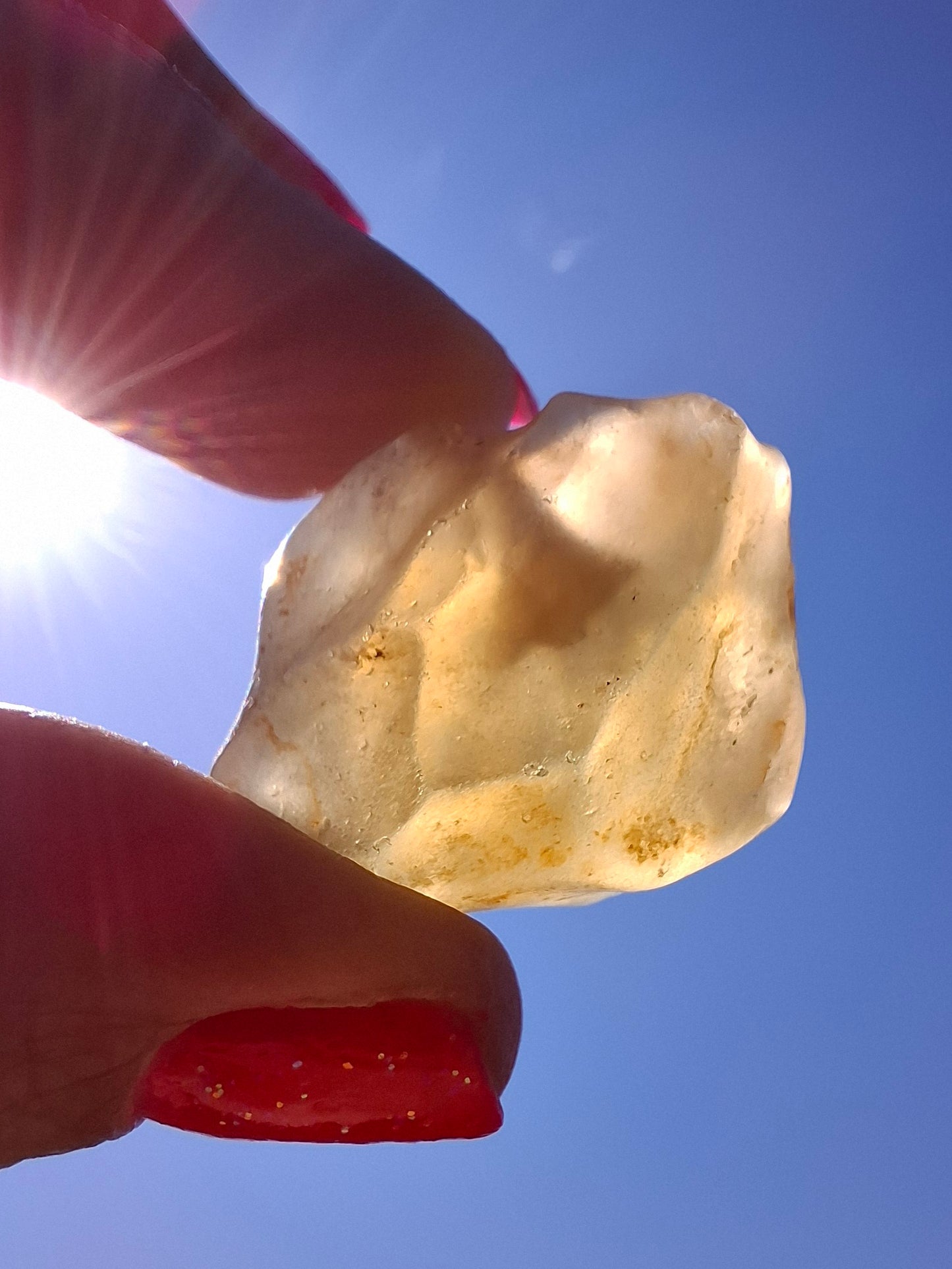 Libyan Desert Glass (darker) Piece, 10.32g, Tektite (Ref: L1376)