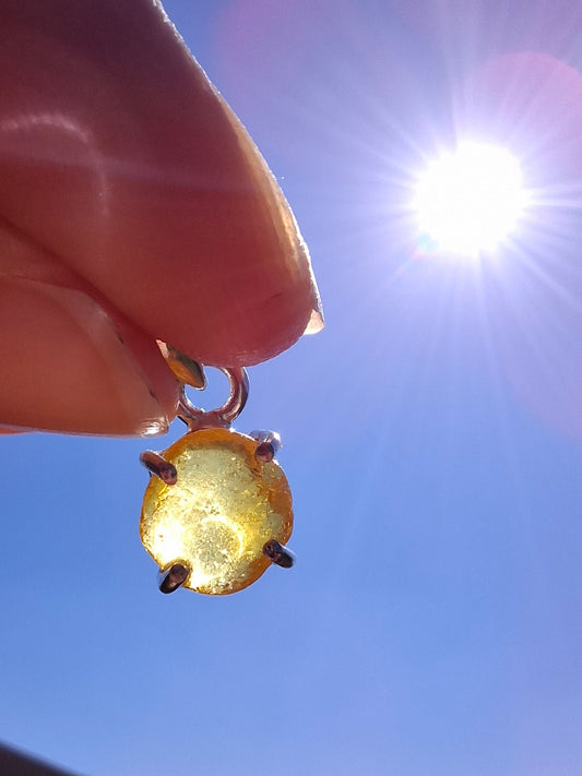 Baltic Amber Pendant, 925 Silver, Fossil (Ref: Ap15)