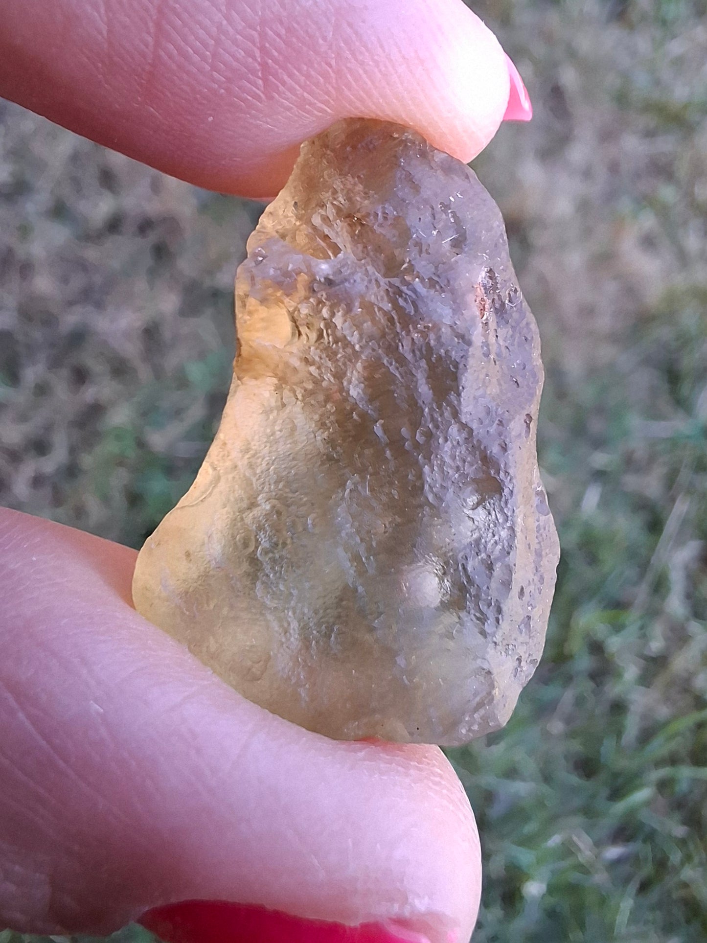 Libyan Desert Glass (darker) Piece, 7.32g, Tektite (Ref: L1369)