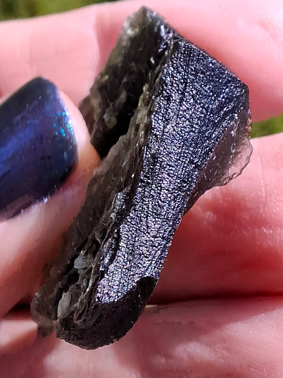 Moldavite Piece, NESMEN, 8.90g, Tektite (Ref: 1374)