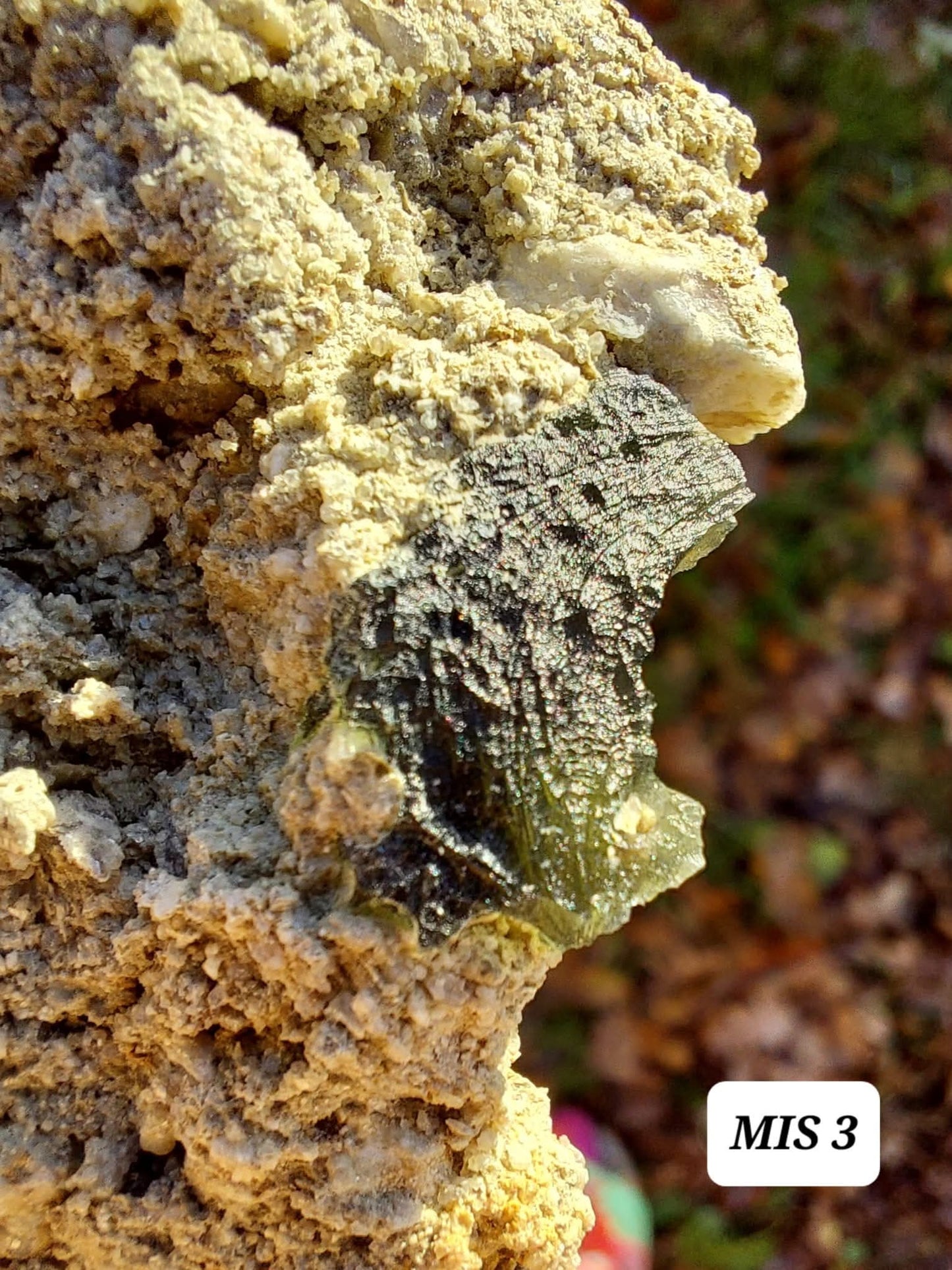 Moldavite In-Situ (in matrix), Besednice, Est- 3g, Tektite (Ref: MIS3)