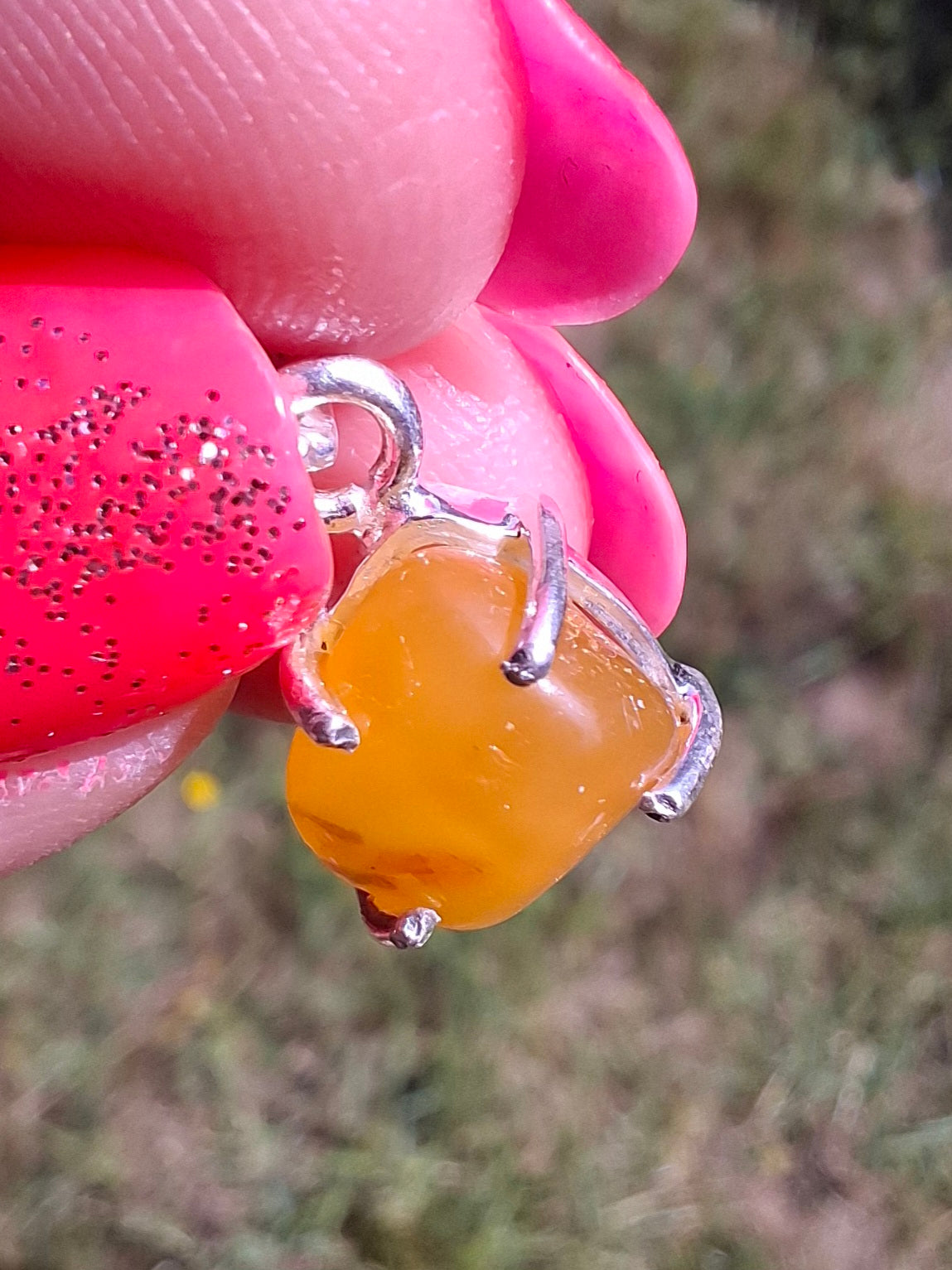 Baltic Amber Pendant, 925 Silver, Fossil (Ref: AP18)