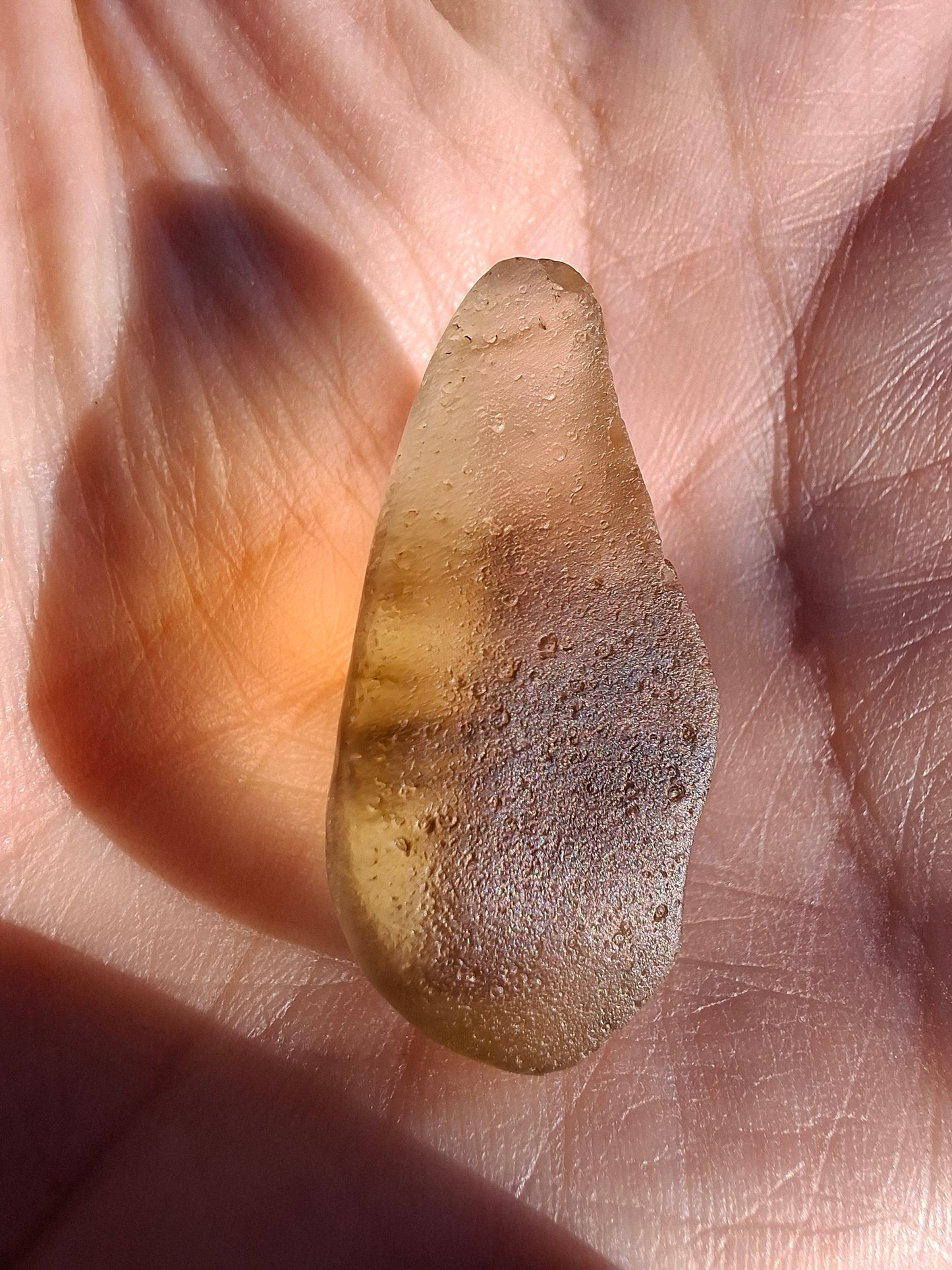 Libyan Desert Glass (darker) Piece, 7.38g, Tektite (Ref: L1375)
