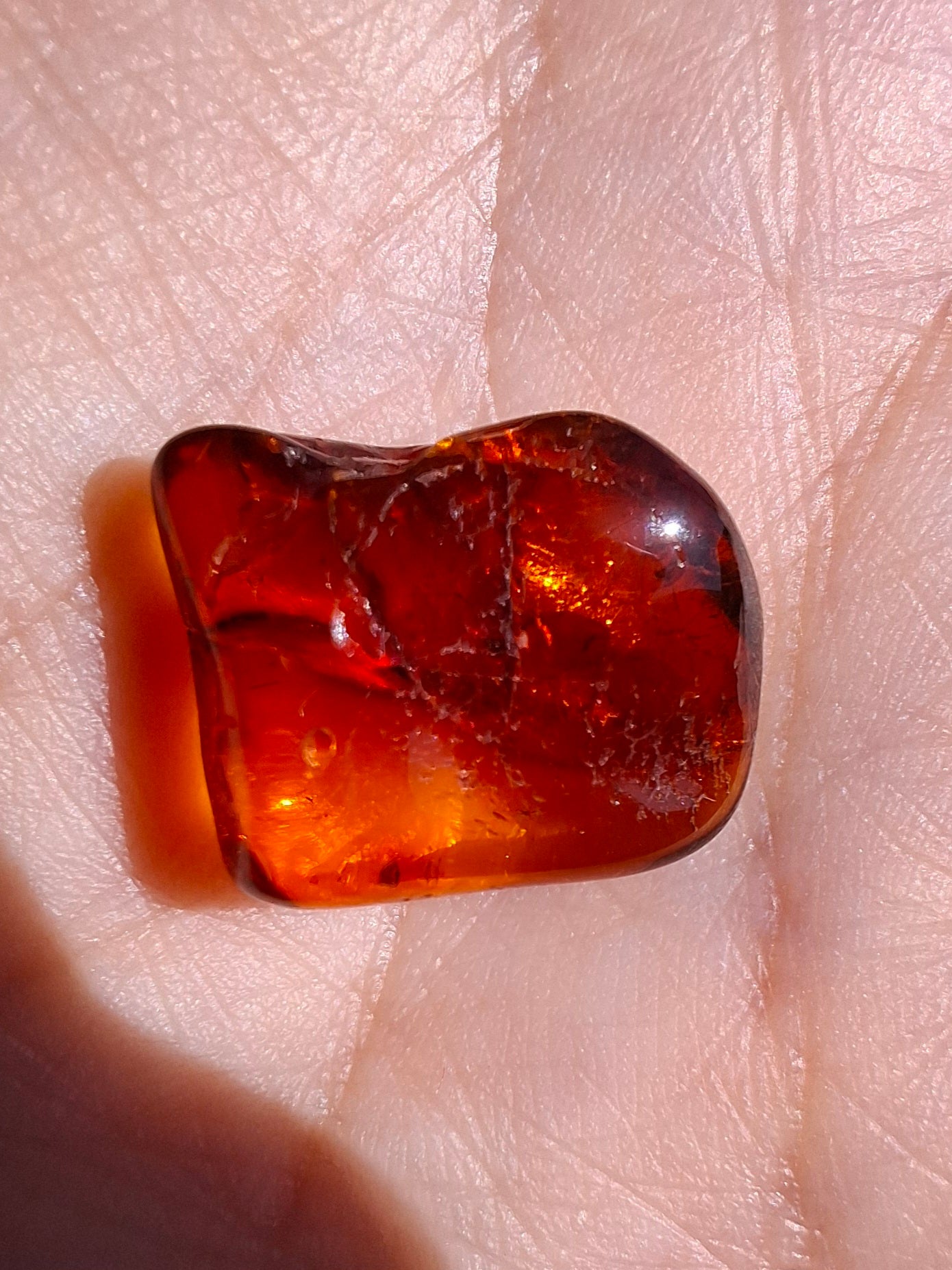 Baltic Amber, 0.94g, Fossil (Ref: A256)