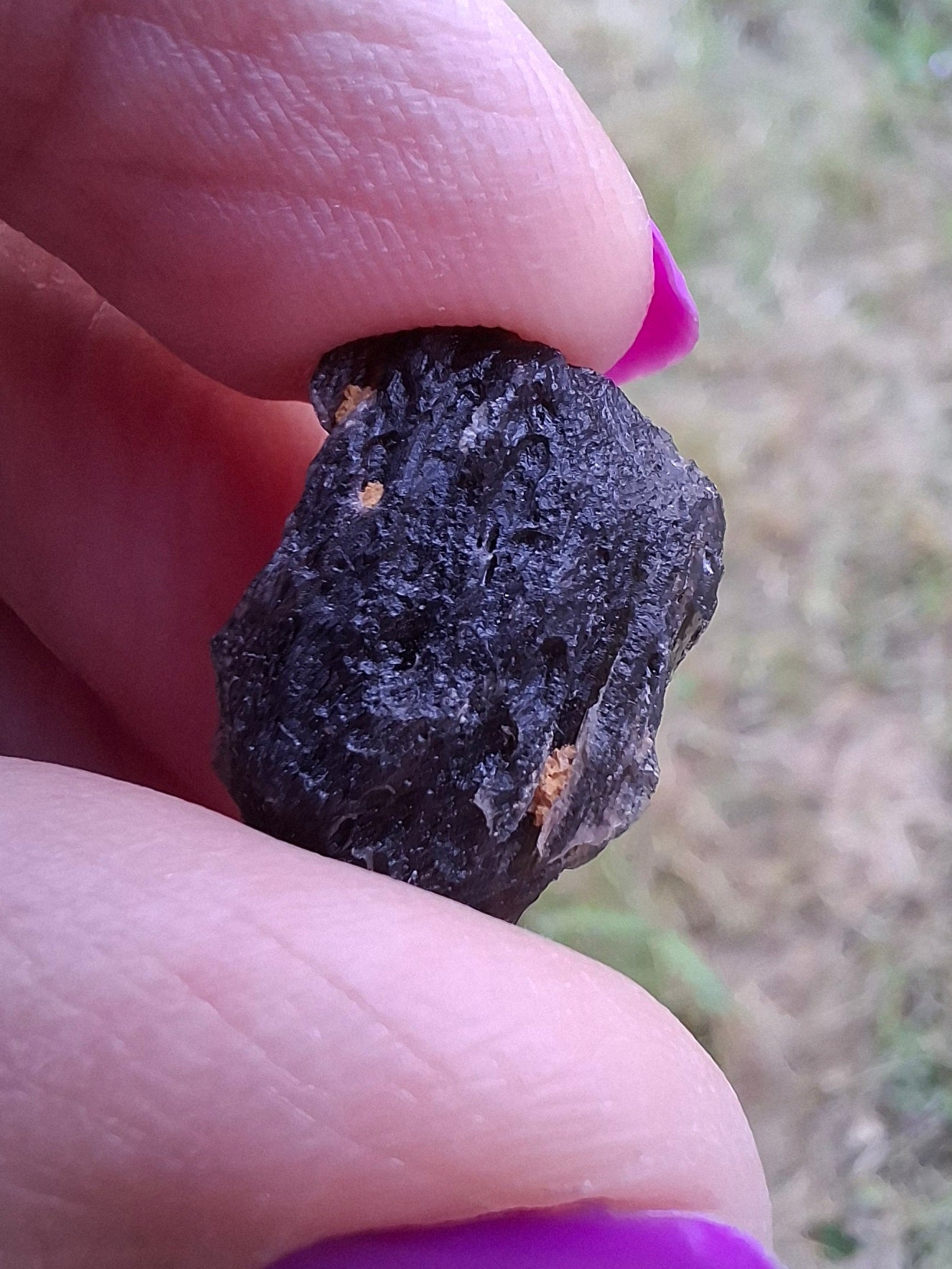 Moldavite Piece, 2.80g, Tektite (Ref: 1432)