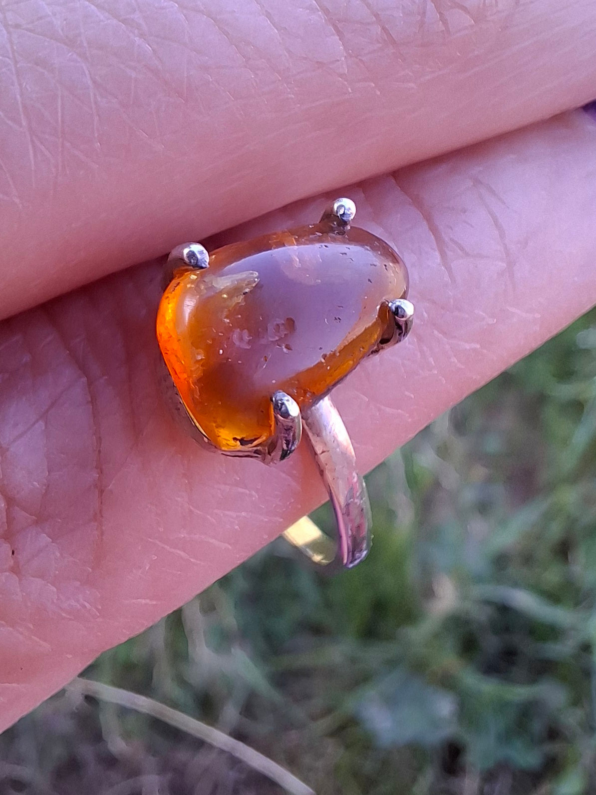 Baltic Amber Ring, size large V, 925 Silver, Fossil (Ref: AR24)
