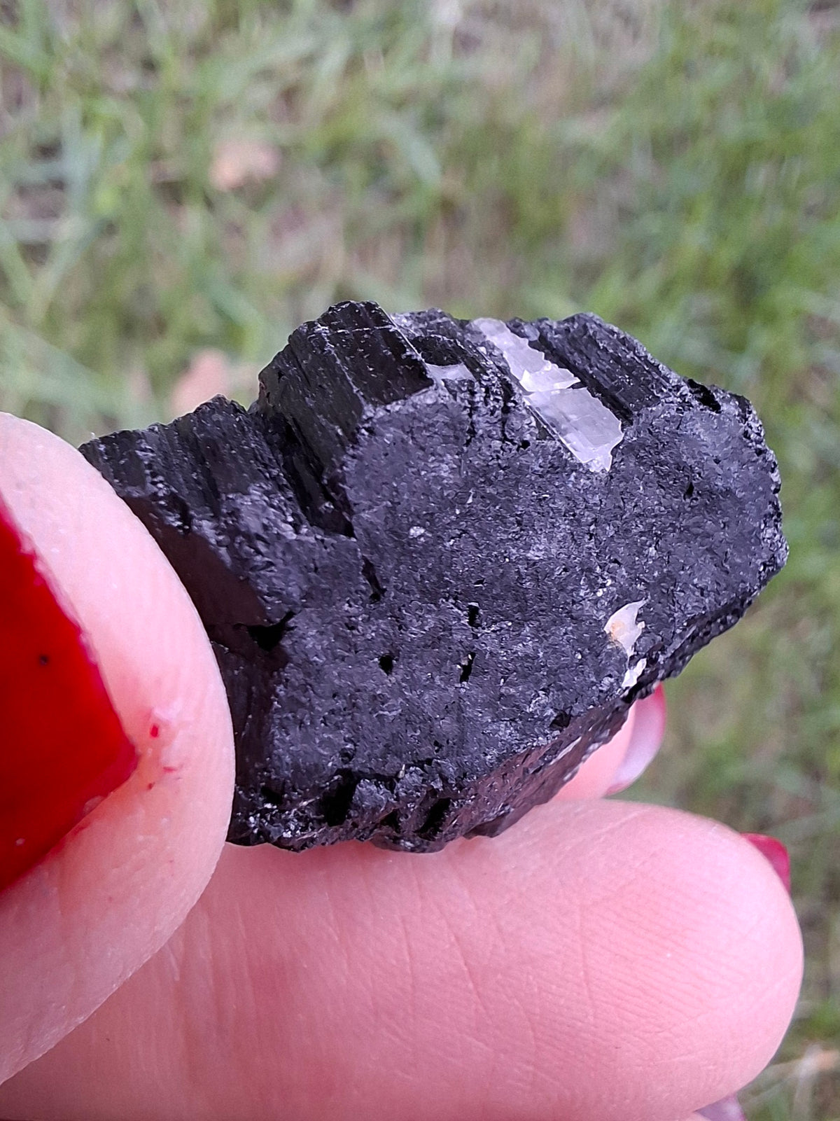 Black Tourmaline RAW, 14.14g, Crystal (Ref: RBT13)