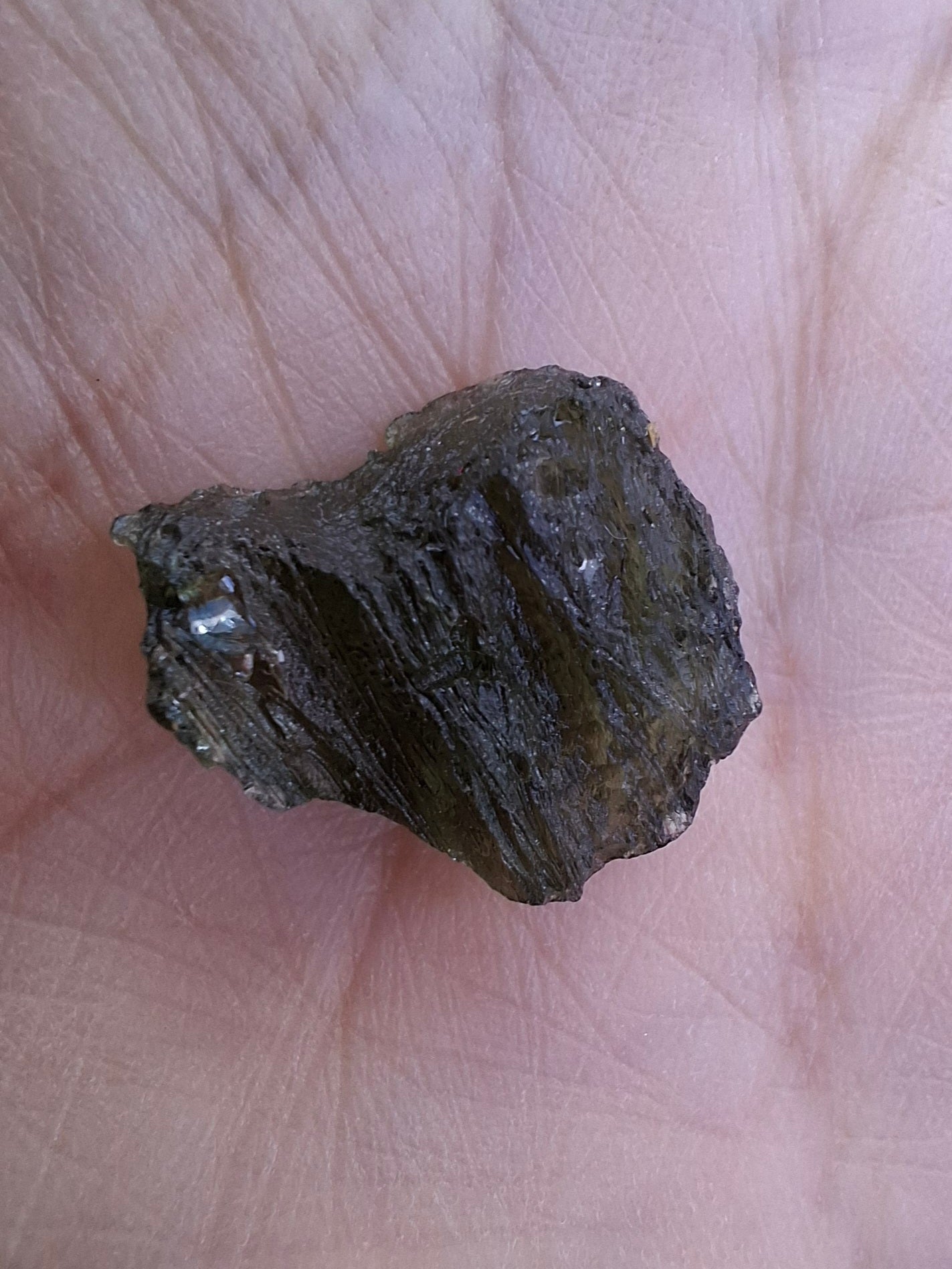 Moldavite Piece, 1.92g, Tektite (Ref: 1426)