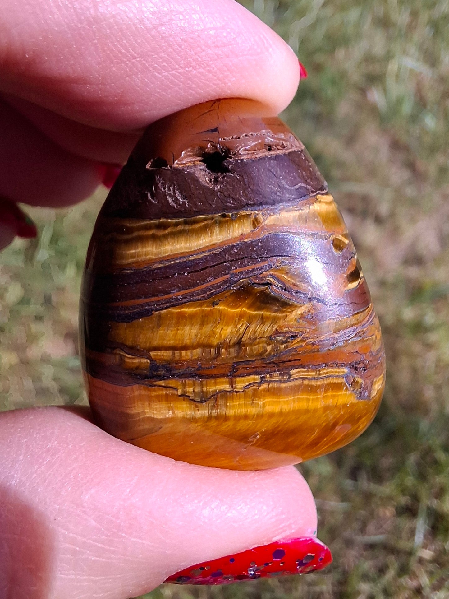 Tigers Eye, Tumble Stone, Crystal (Ref: T133)
