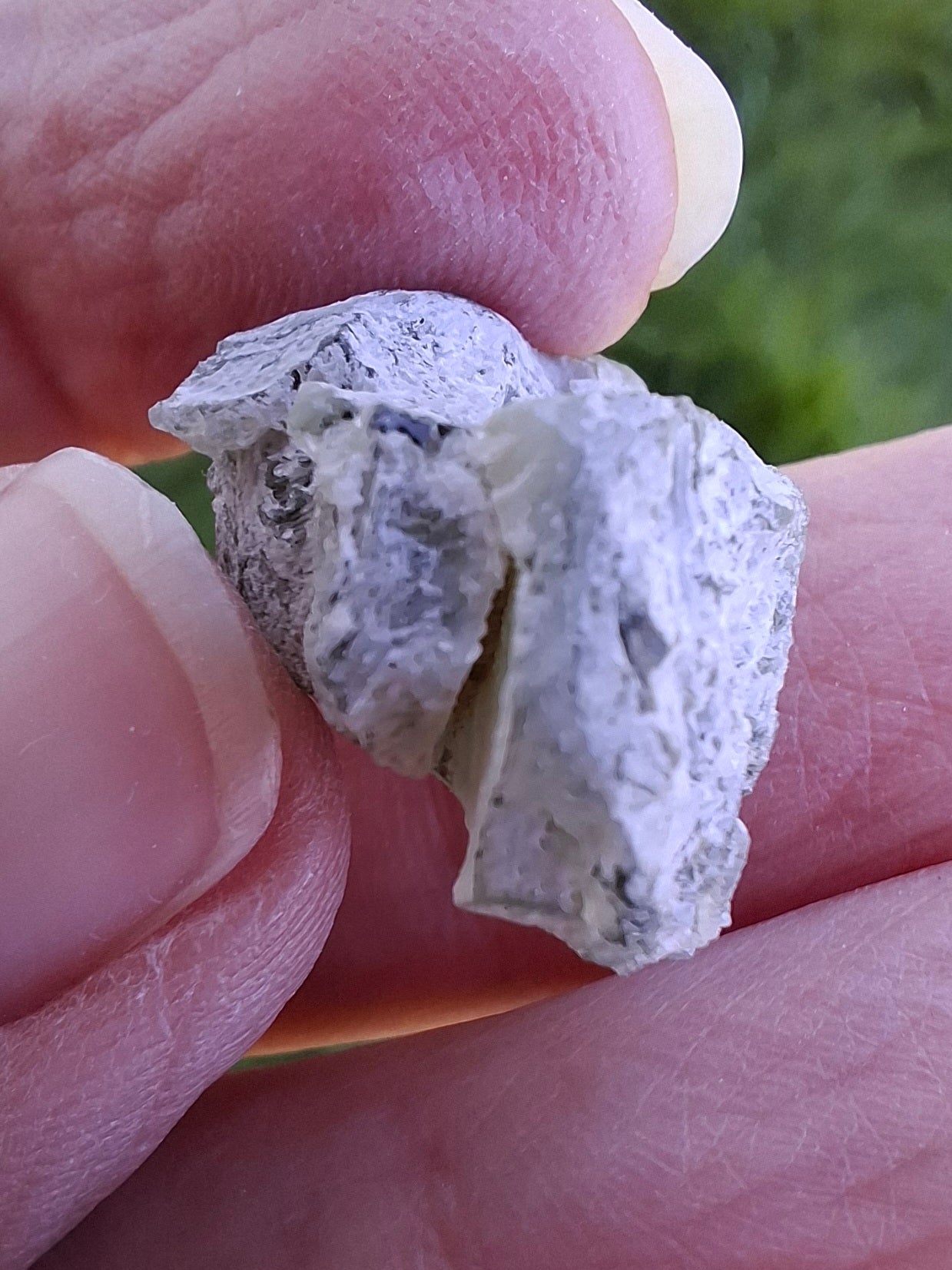 Moldavite Piece, SNOWFLAKE, FROSTED, BARTOCHOV, 4.00g, Tektite (Ref: 1367)