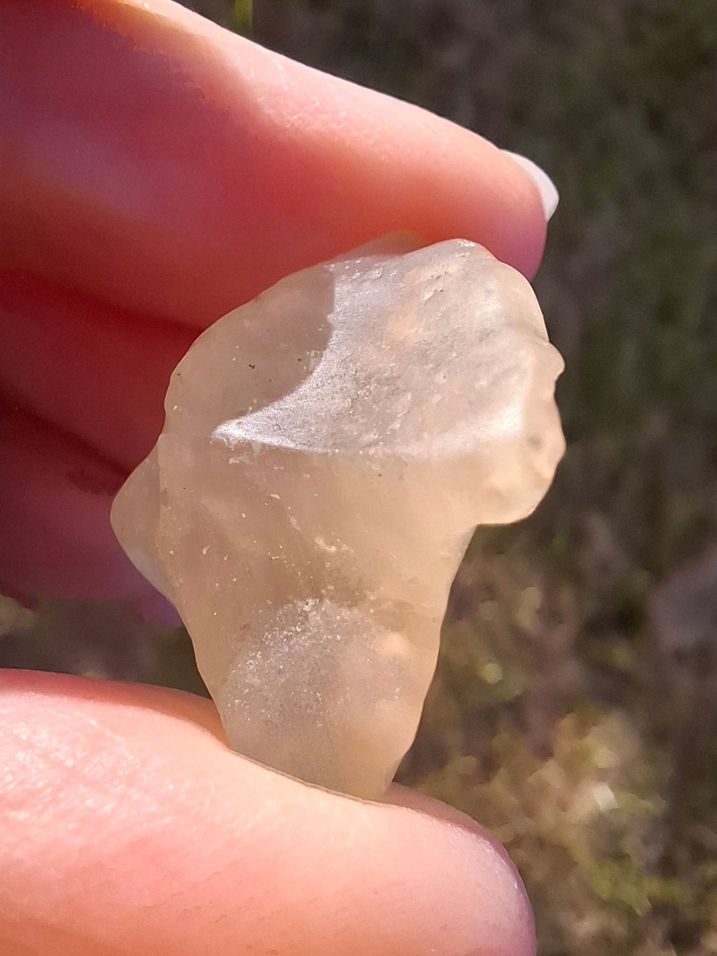 Libyan Desert Glass Piece, 5.68g, Tektite (Ref: LE258)