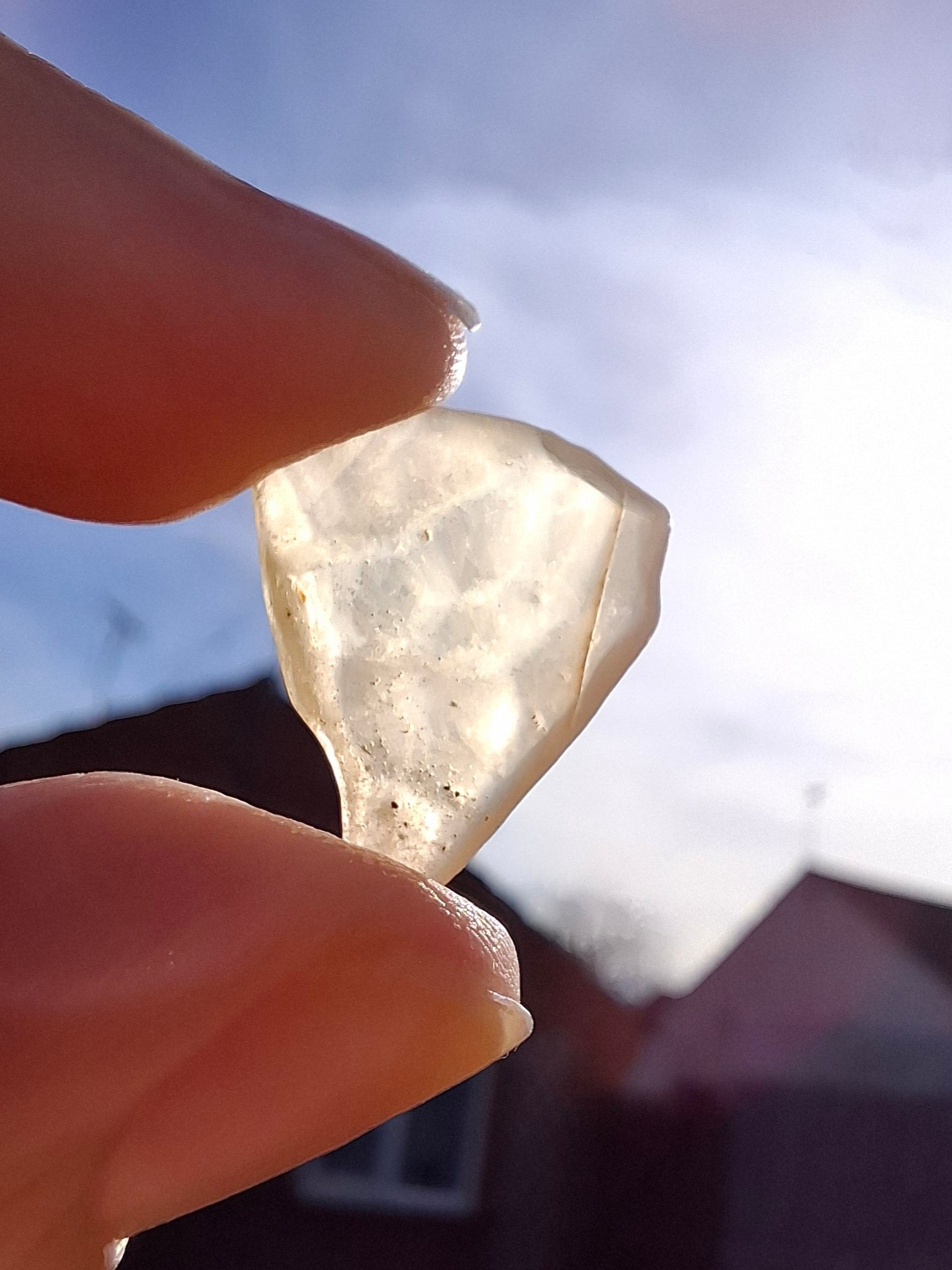 Libyan Desert Glass small Piece, 1.10g, Tektite (Ref: L1349)