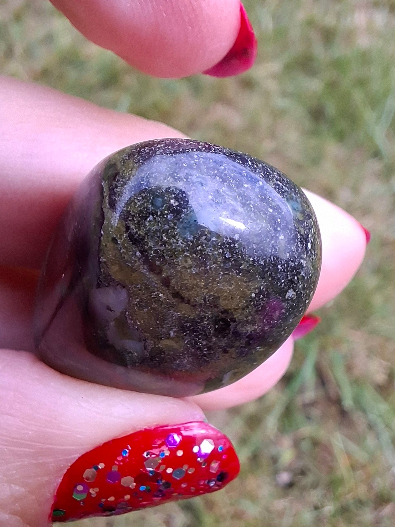 Dragons Blood Jasper, Tumble Stone, Crystal (Ref: T112)