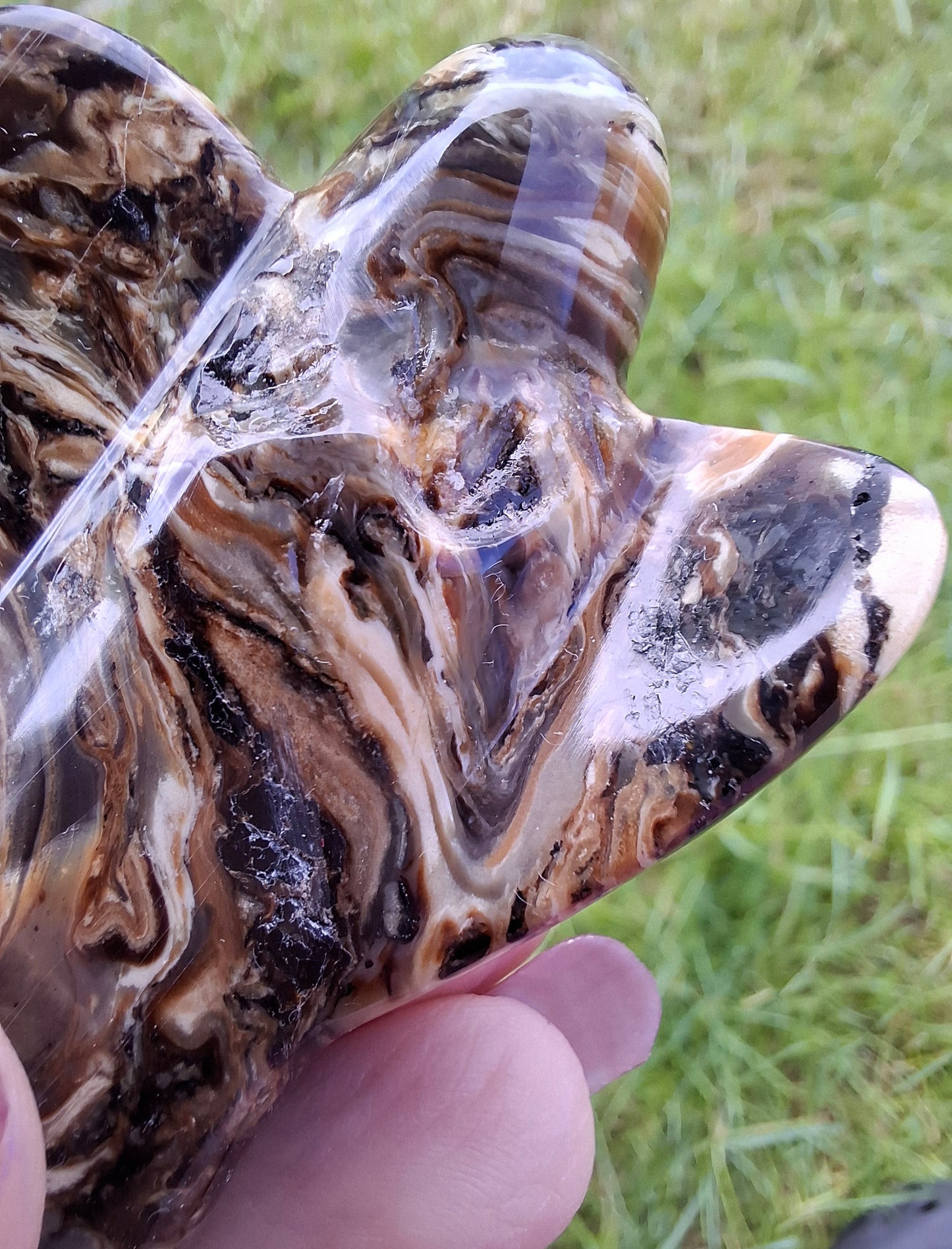 Red Amber Angel, 17.96g, Carving, Fossil (Ref: AA2)