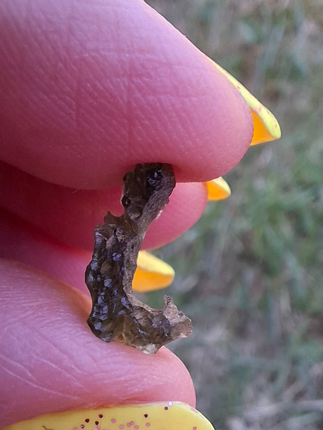 Moldavite Piece, 0.56g, Tektite (Ref: 1474)