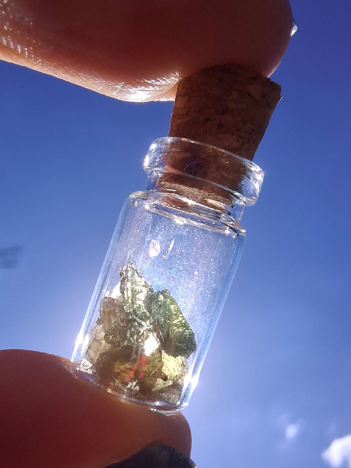 Moldavite Chips (0.50g) in 1ml Bottle, Tektite (Ref; B26)