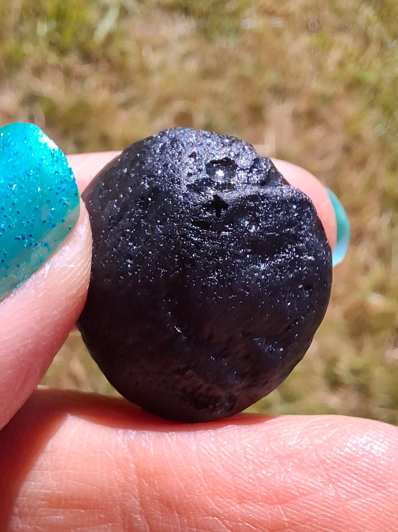 Philippinite (Rizalite), 9.24g, Tektite