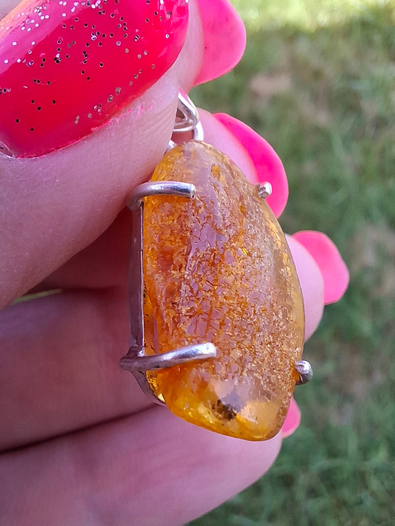 Baltic Amber Pendant, 925 Silver, Fossil (Ref: AP11)