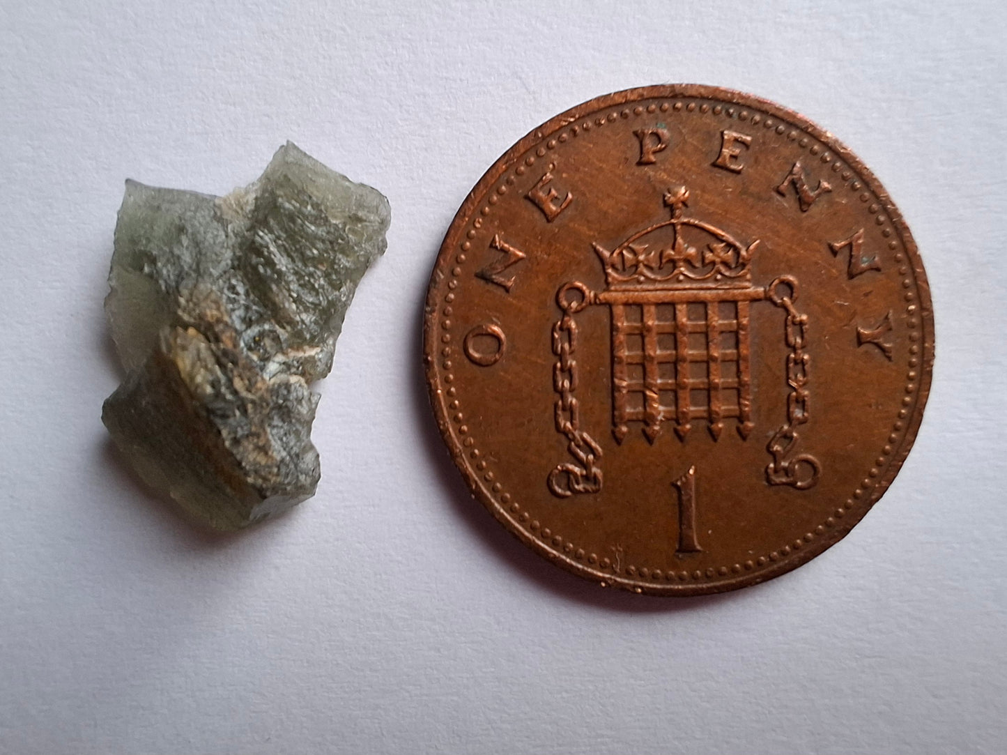 Moldavite Piece, 0.75g, Tektite (Ref: 1483)