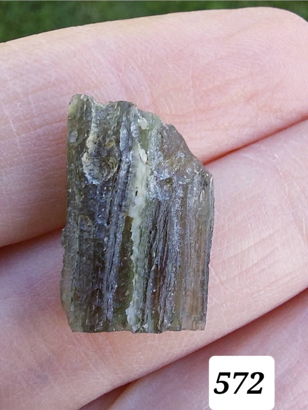 Moldavite Piece, 1.46g, Tektite (Ref: 572)