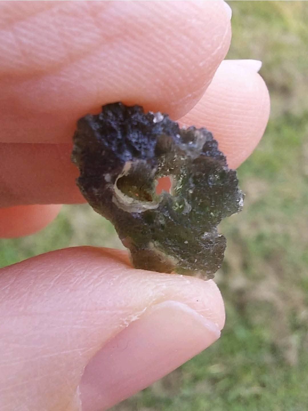 Moldavite Piece, 1.64g, Tektite (Ref 889)