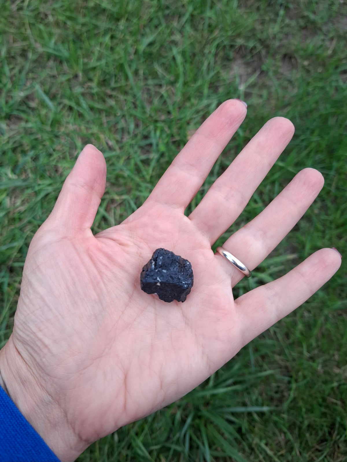 Black Tourmaline RAW, 14.14g, Crystal (Ref: RBT13)