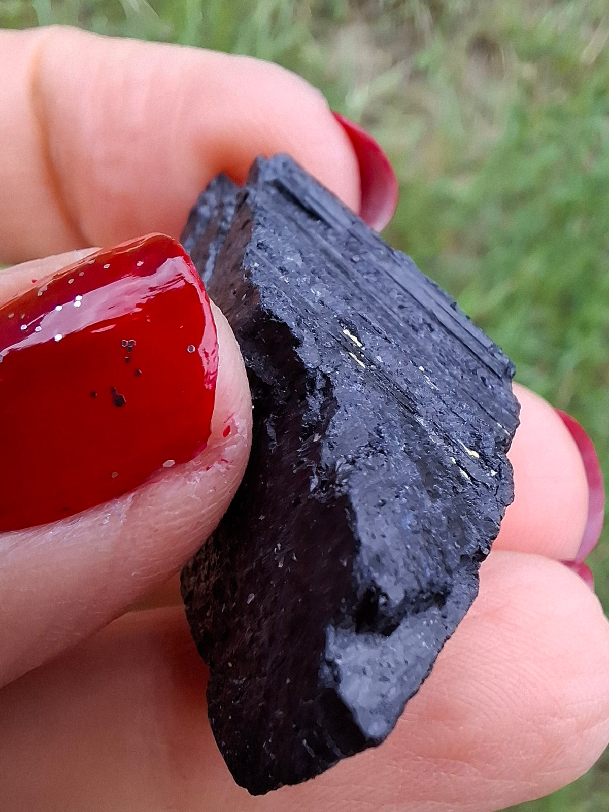 Black Tourmaline RAW, 14.77g, Crystal, (Ref: RBT1)