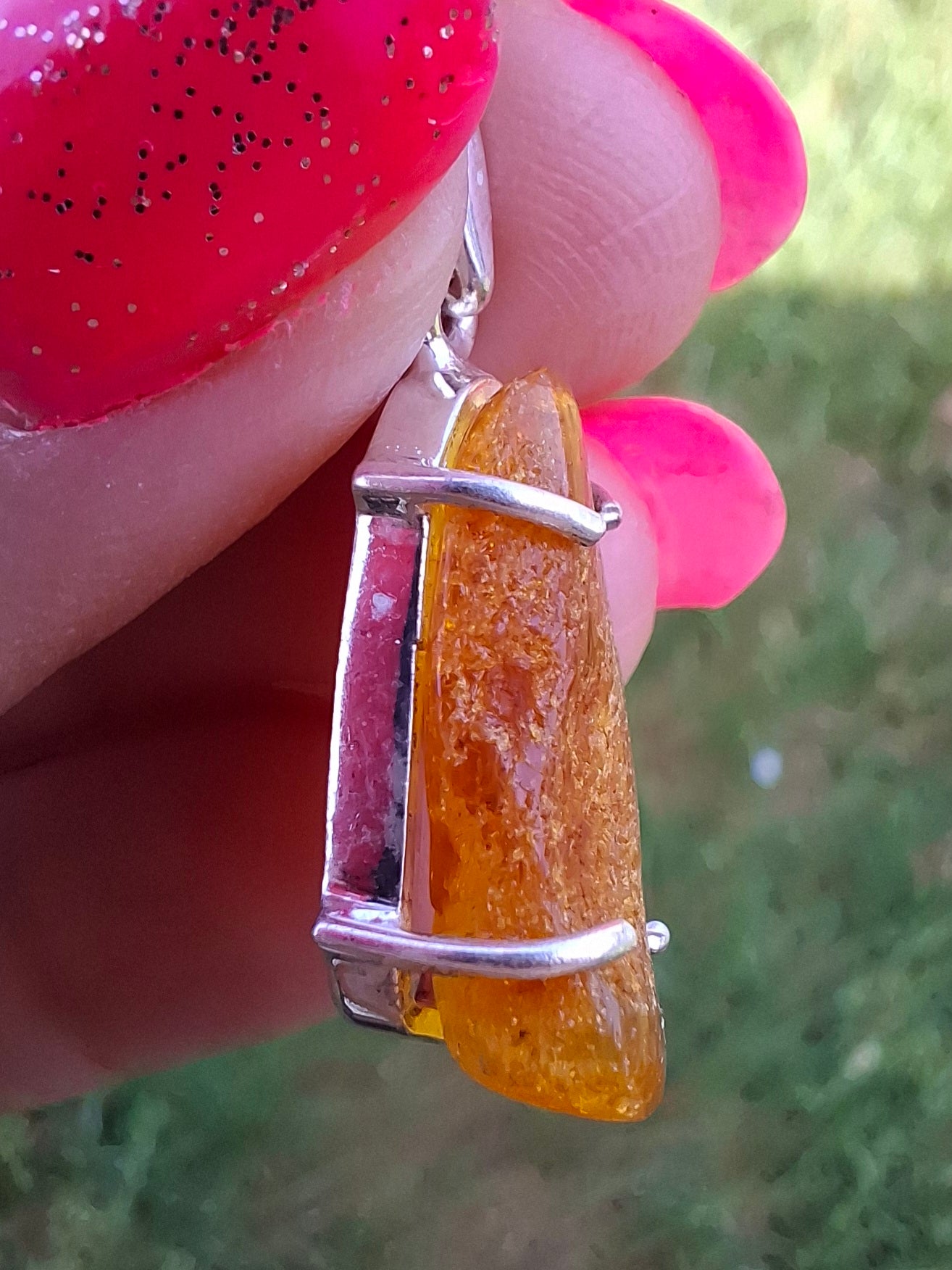 Baltic Amber Pendant, 925 Silver, Fossil (Ref: AP11)