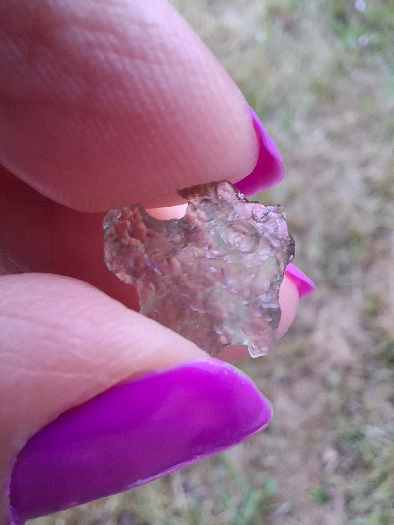 Moldavite small Piece, 0.30g, Tektite (Ref: 1437)