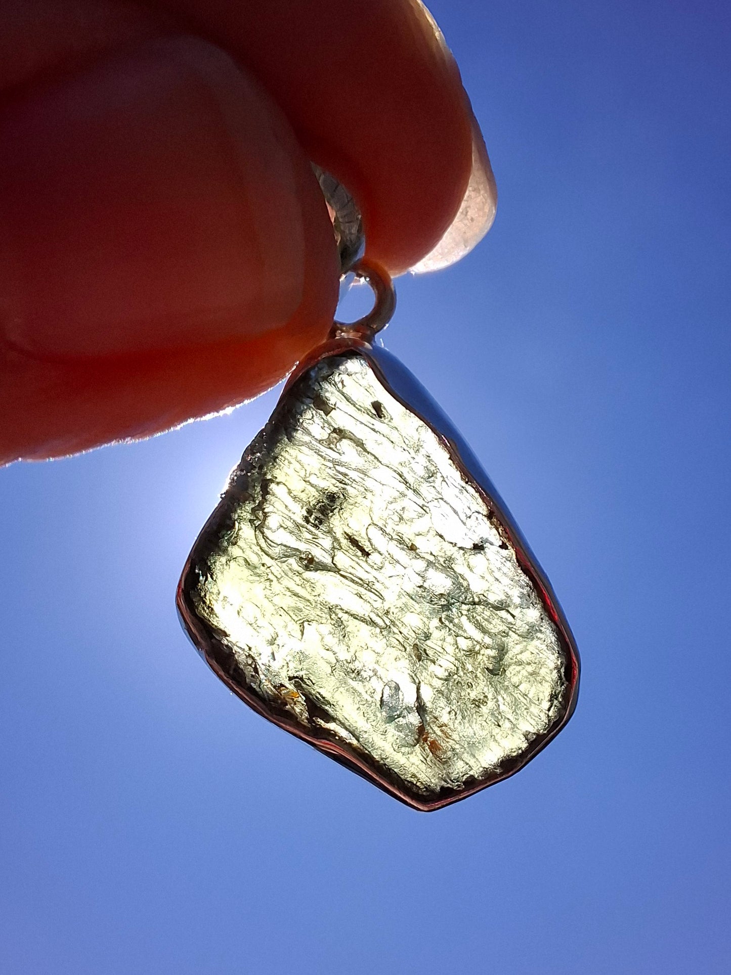 Moldavite Pendant, 925 Silver, Tektite (Ref: P429)