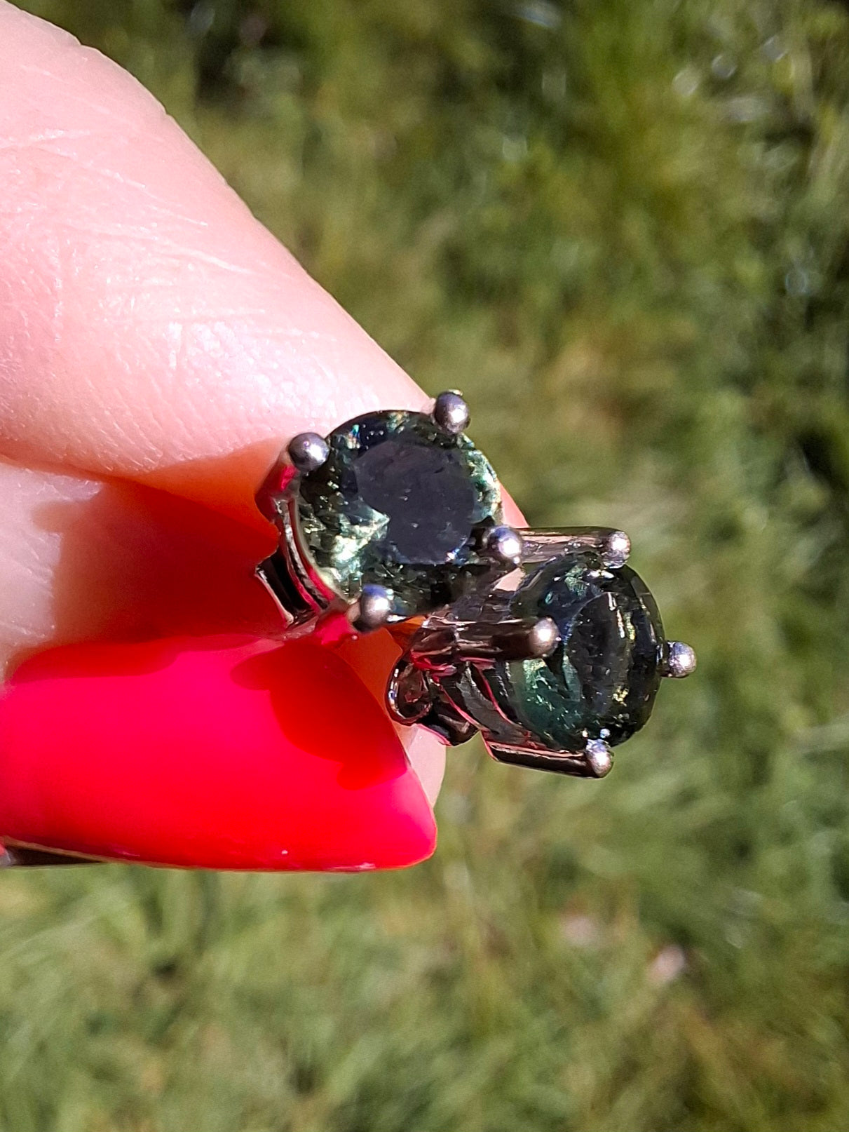 Moldavite (faceted) 5mm STUD EARRINGS, 925 Silver, Tektite (Ref: Pair48)