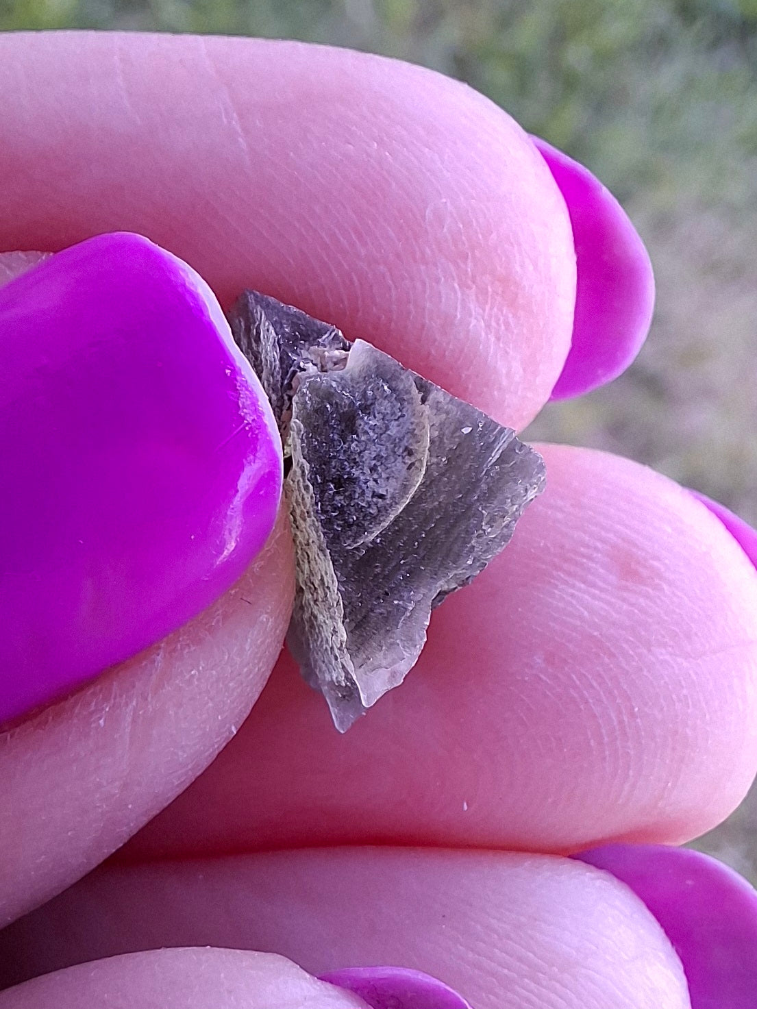Moldavite Piece, 0.85g, Tektite (Ref: 1462)