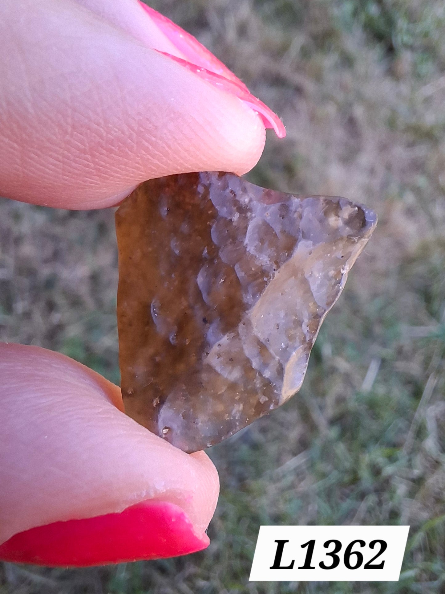 Libyan Desert Glass (darker) Piece, 3.40g, Tektite (Ref: L1362)
