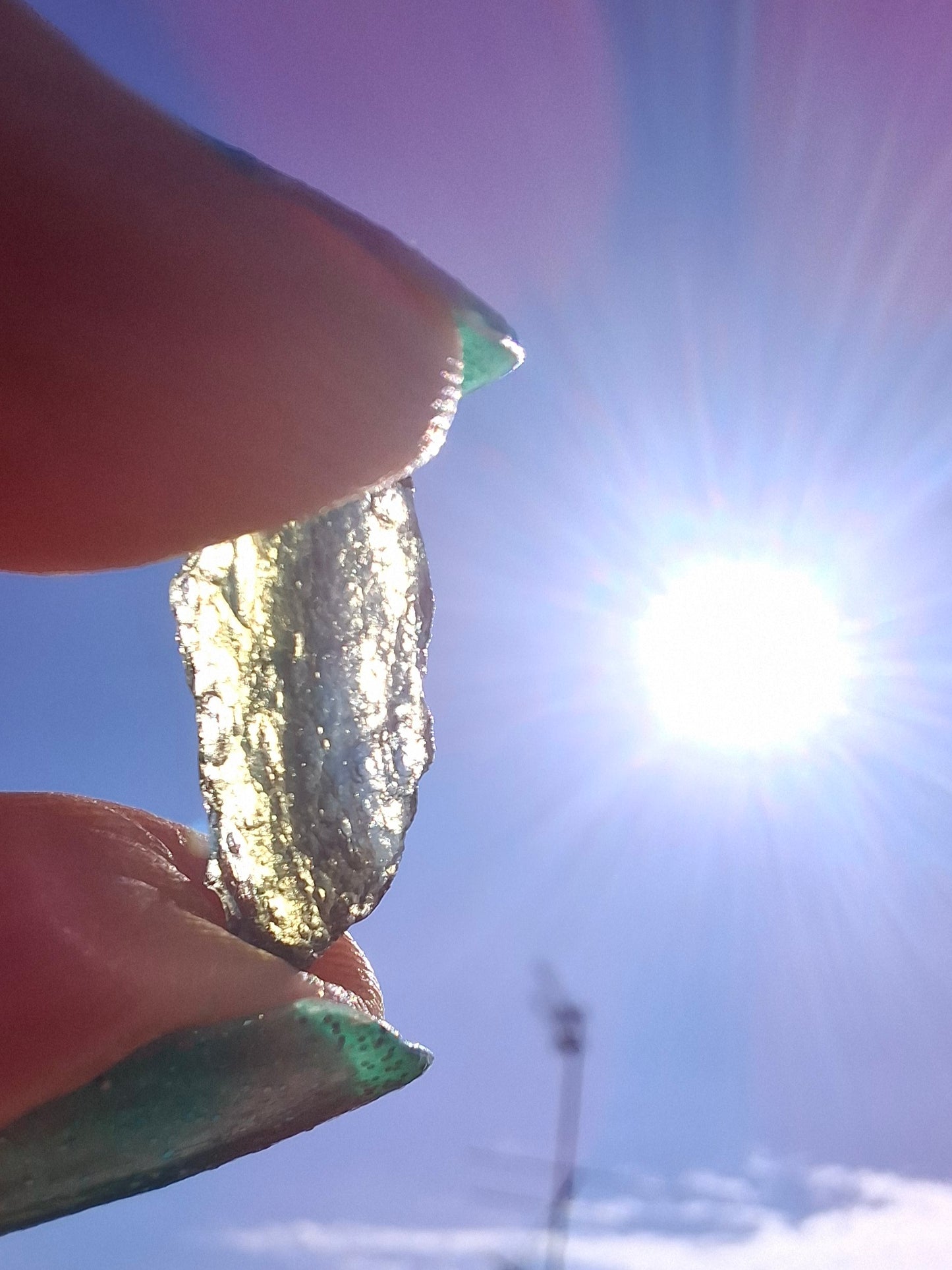 Moldavite Piece, 0.44g, Tektite (Ref: 1420)