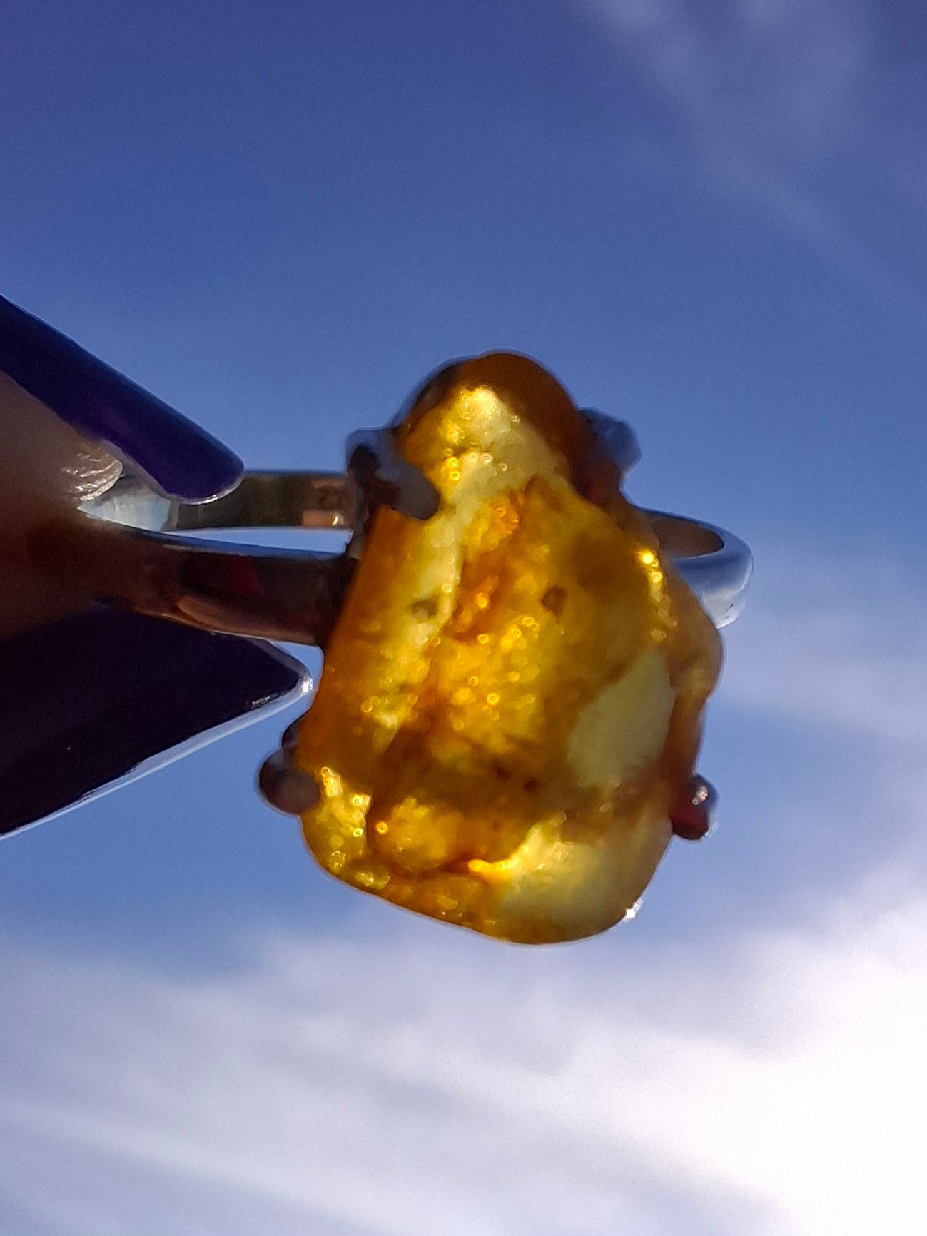 Baltic Amber Ring, size large R, 925 Silver, Fossil (Ref: AR15)