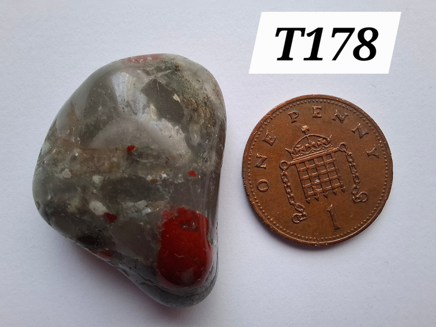 African Blood Stone, Tumble Stone, Crystal (Ref: T178)