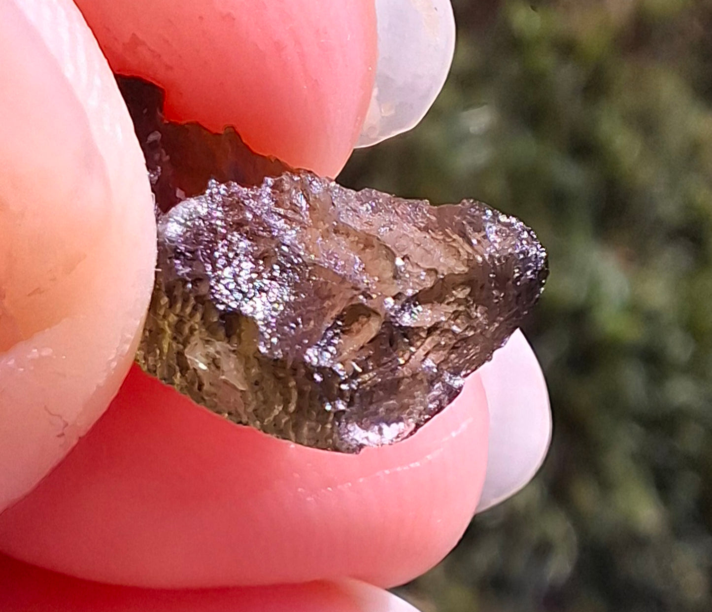 Moldavite Piece, 0.59g, Tektite (Ref: 1413)