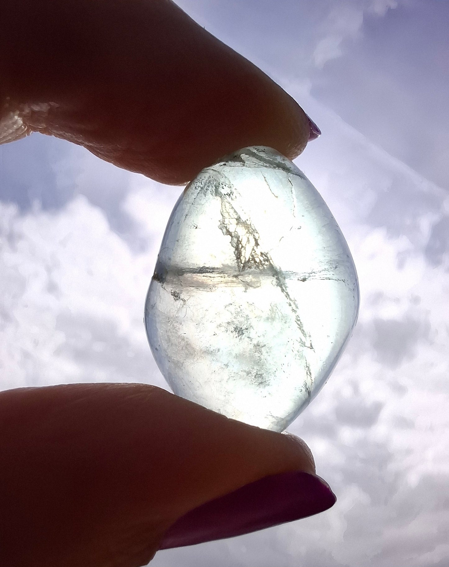 Fluorite, Tumble Stone, Crystal 🌈 (Ref: T47)