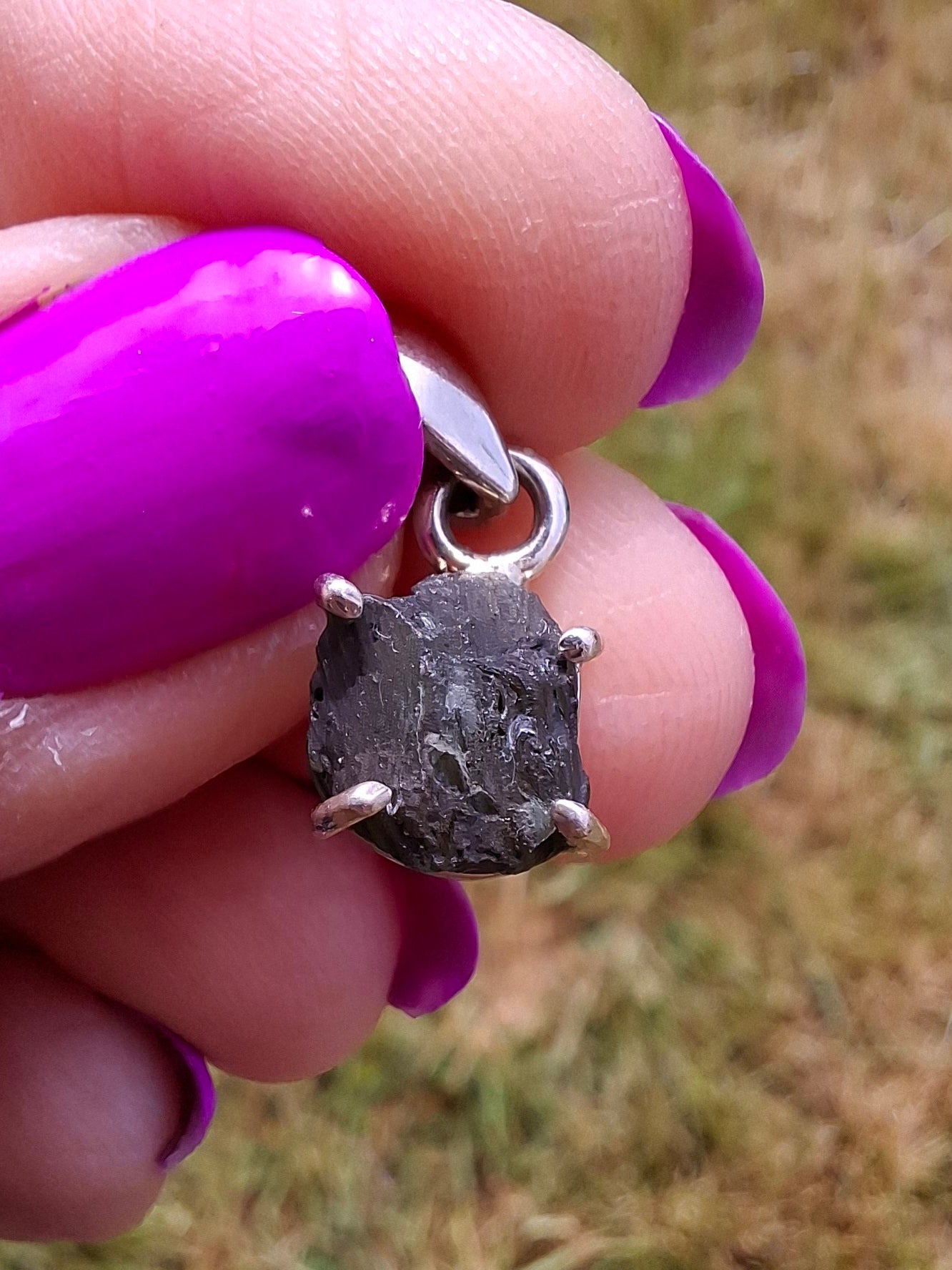 Moldavite Claw Pendant, 925 Silver, Tektite (Ref: P17)