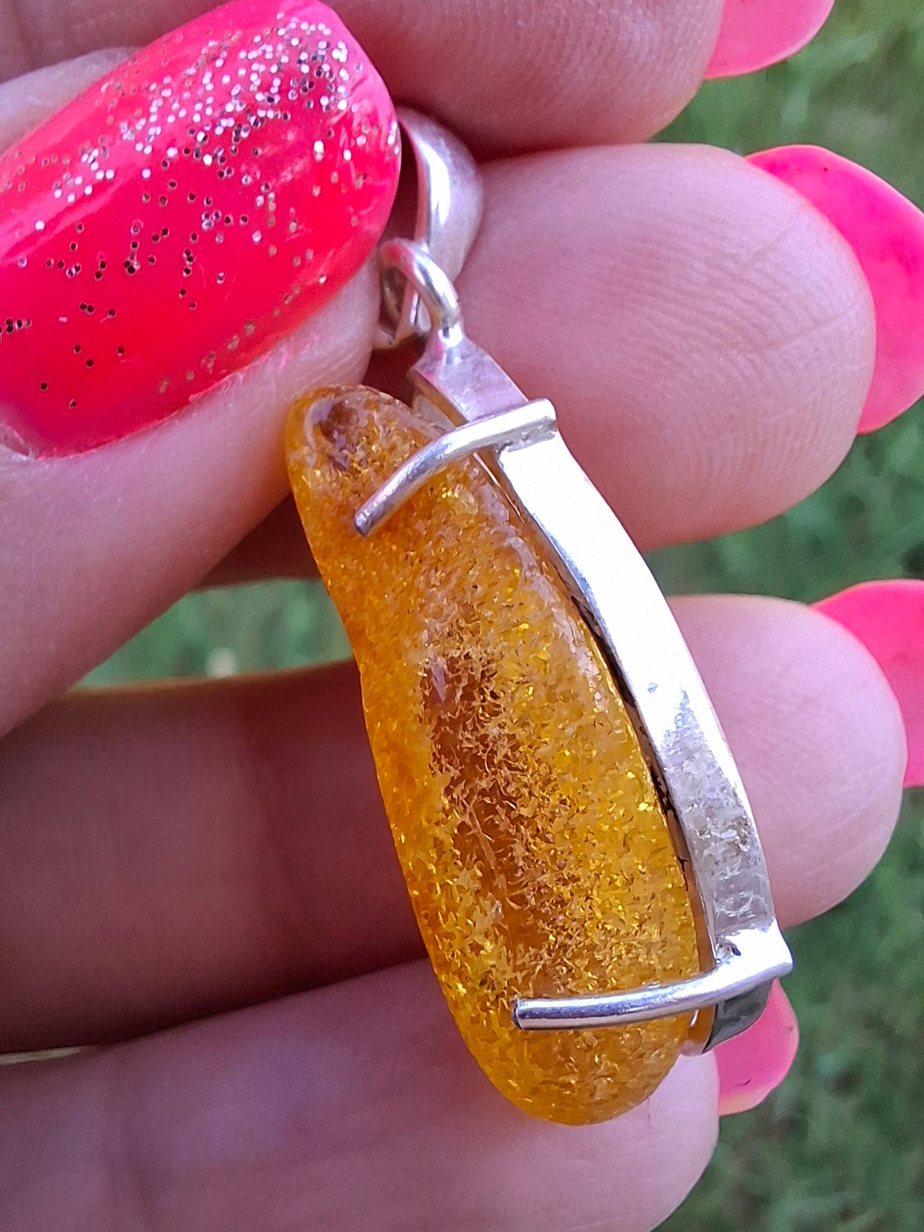 Baltic Amber Pendant, 925 Silver, Fossil (Ref: AP9)