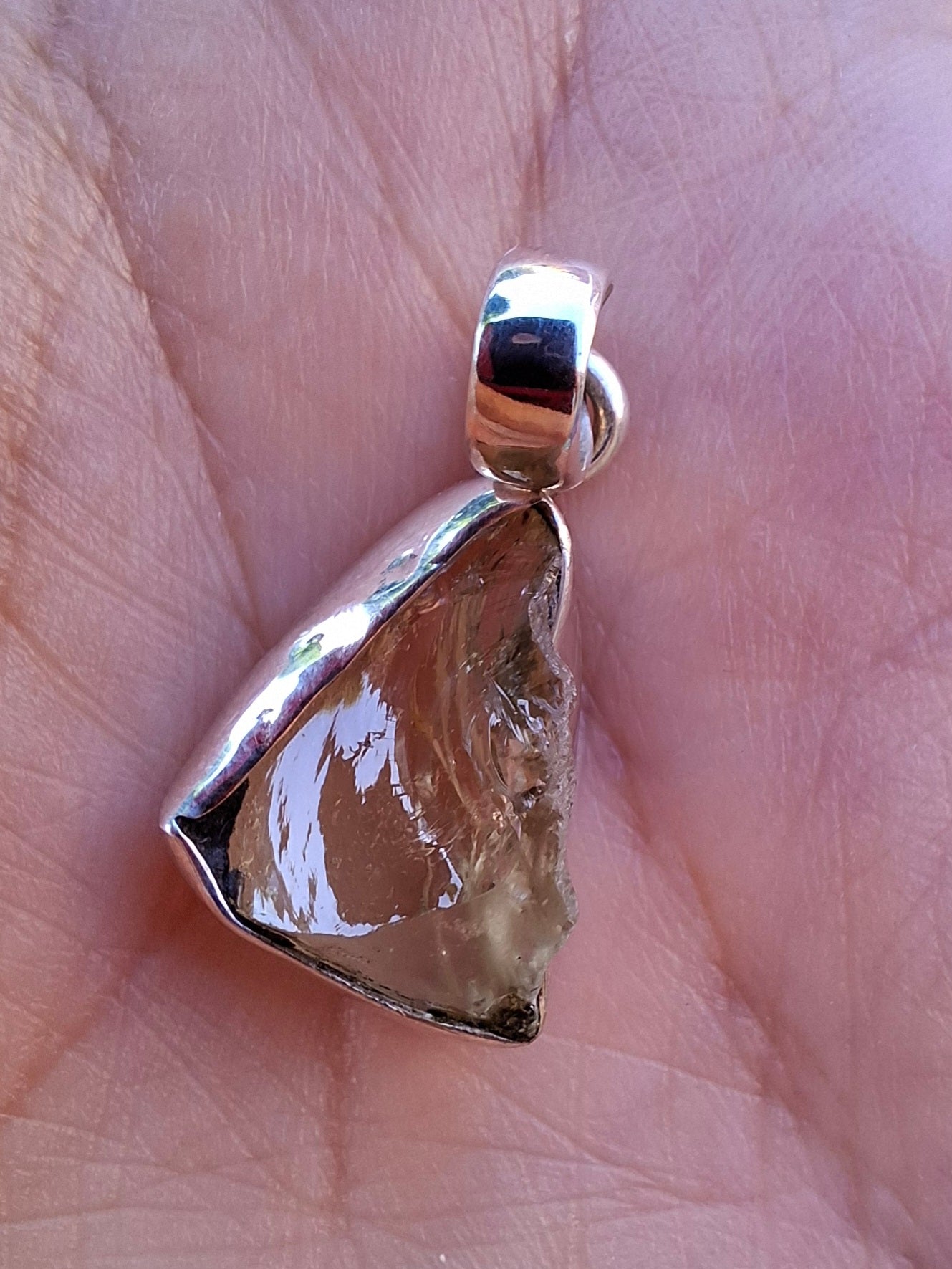 Libyan Desert Glass Pendant, 925 Silver, Tektite (Ref: LP101)
