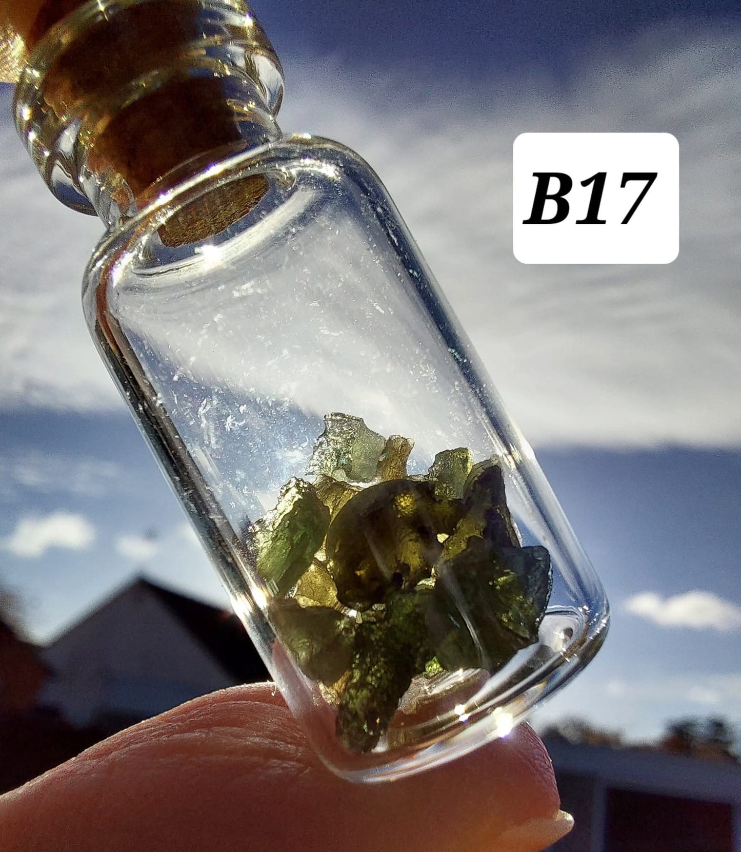 Moldavite chips (1.50g) in 3ml glass Bottle, Tektite (Ref: B17)