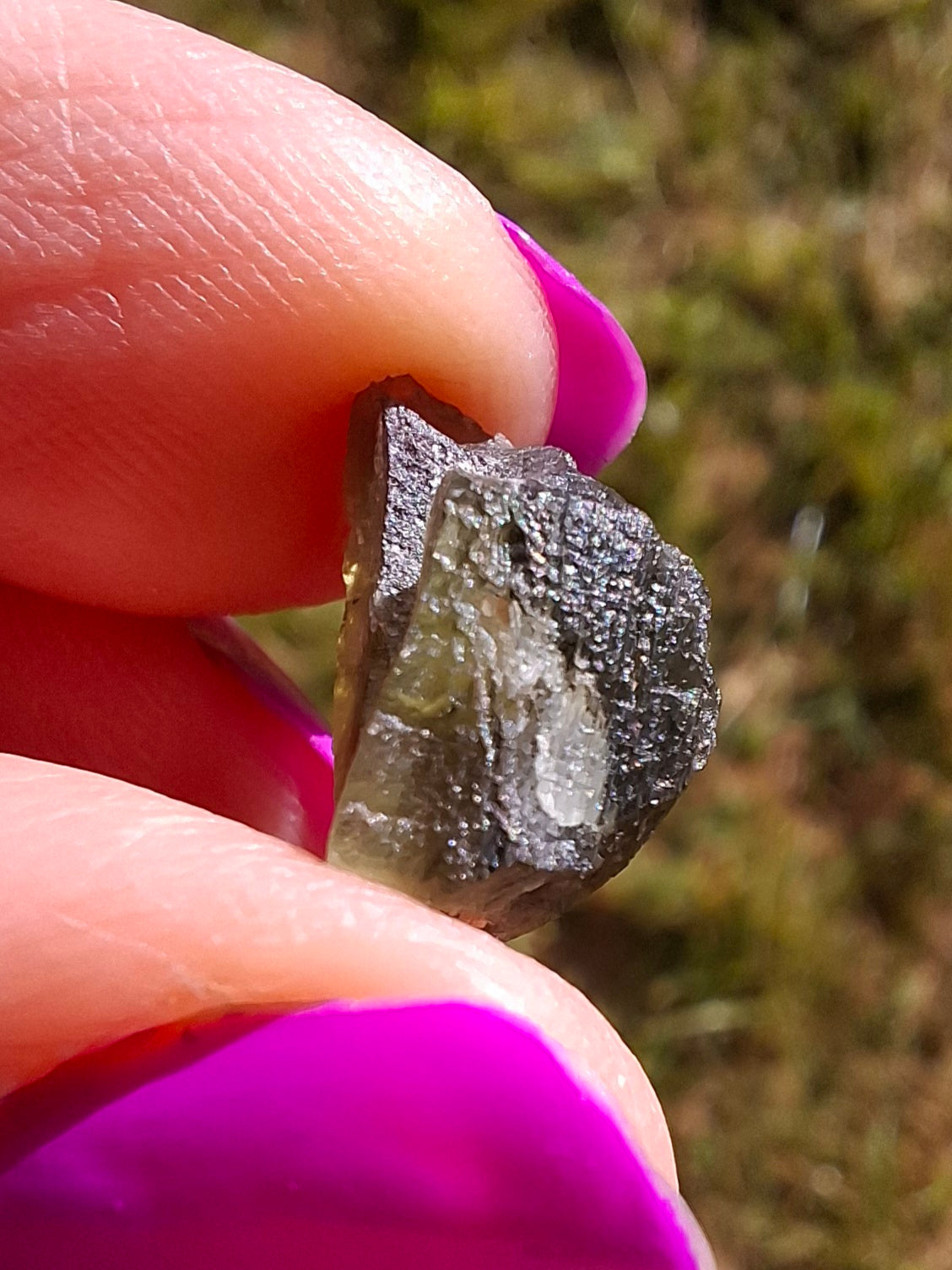 Moldavite Piece, 1.20g, Tektite (Ref: 1440)