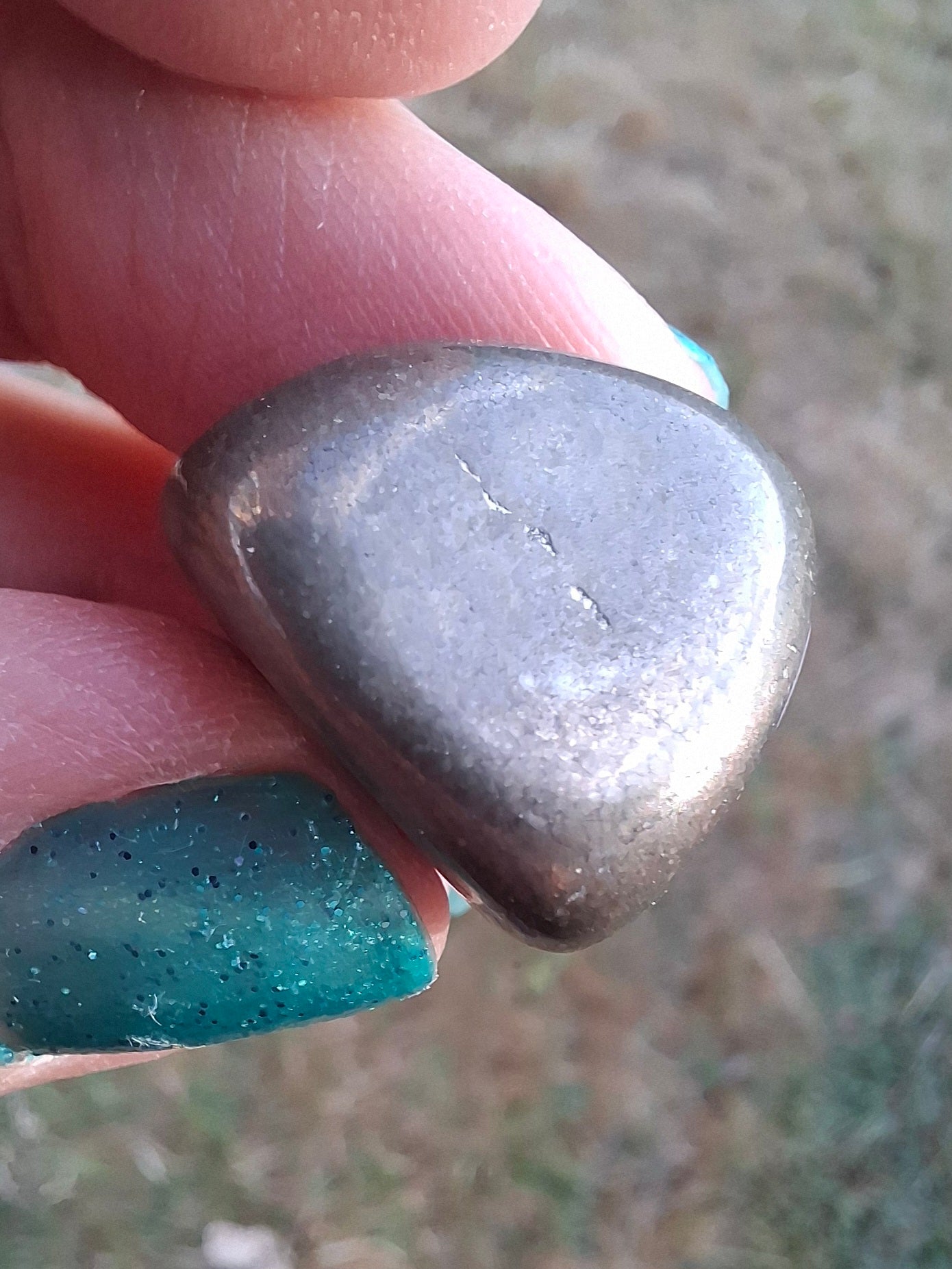 Apache Gold Tumble Stone, Crystal (Ref: T230)