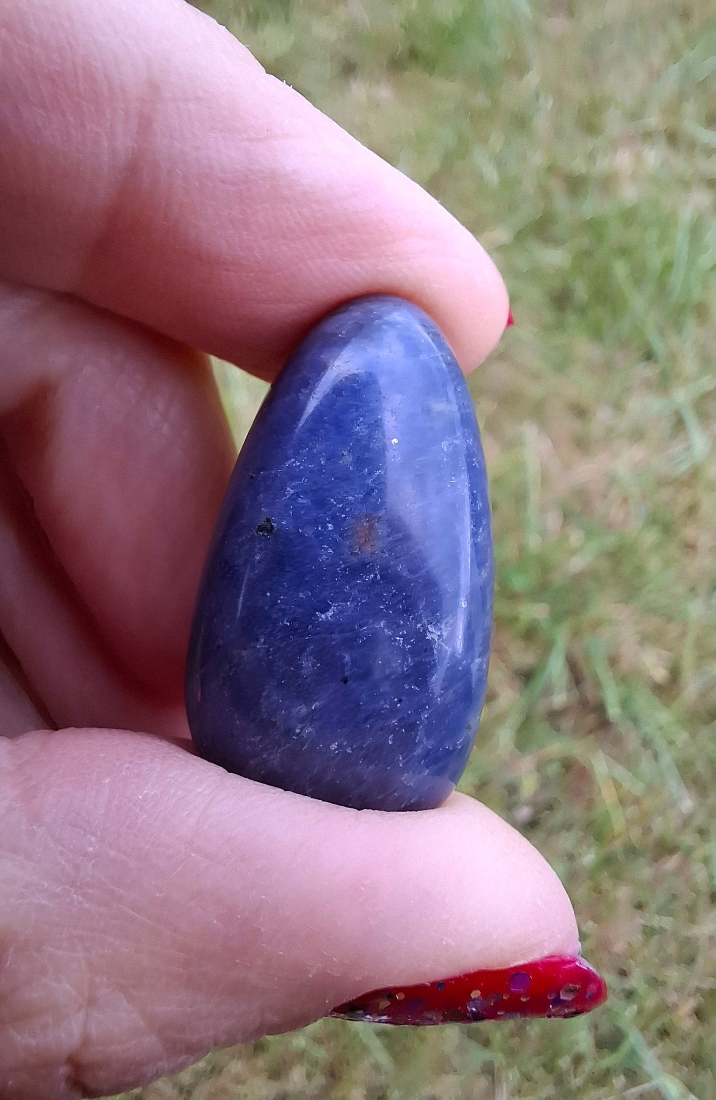 Sodalite, Tumble Stone, Crystal (Ref: T149)